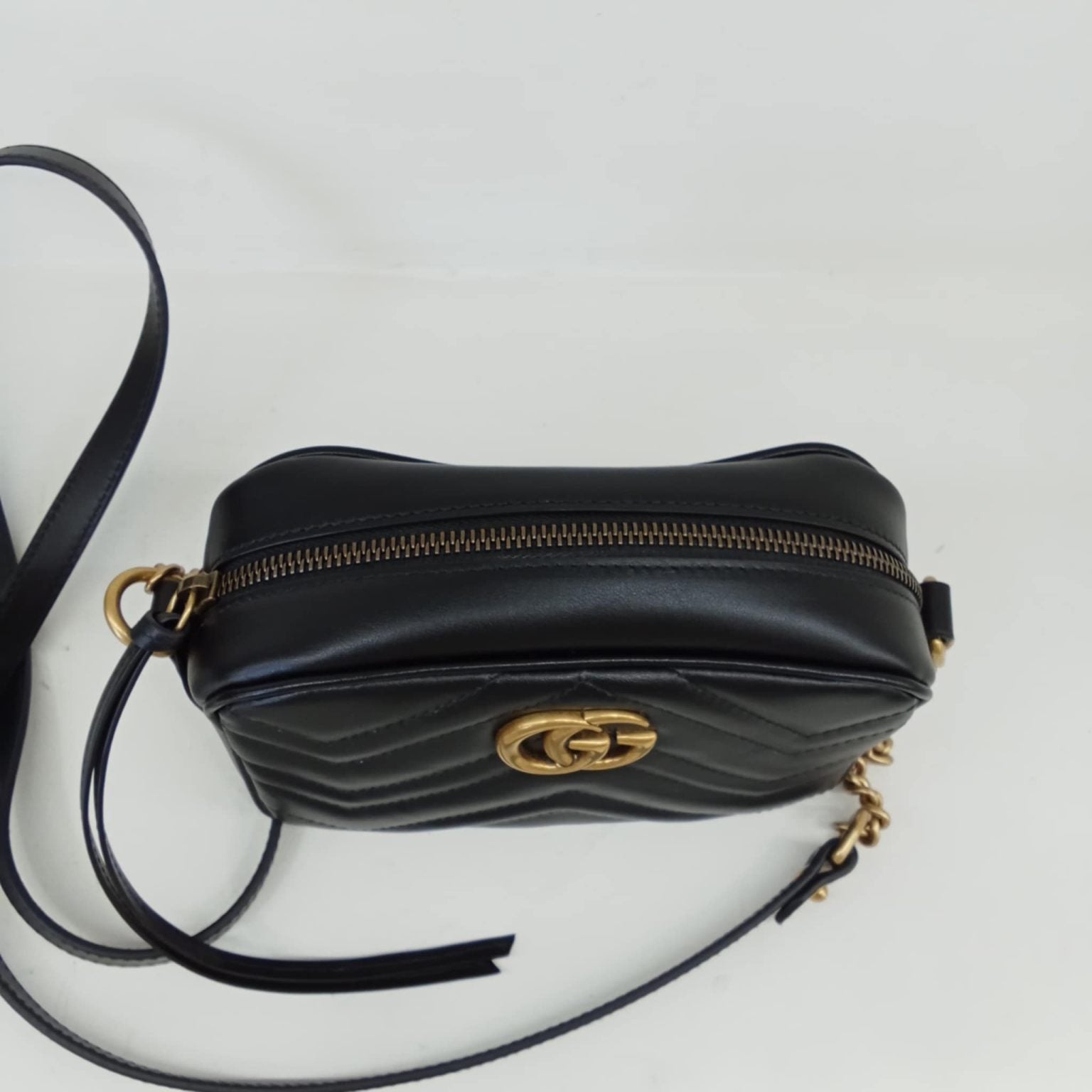GUCCI Mini camera bag GG Marmont