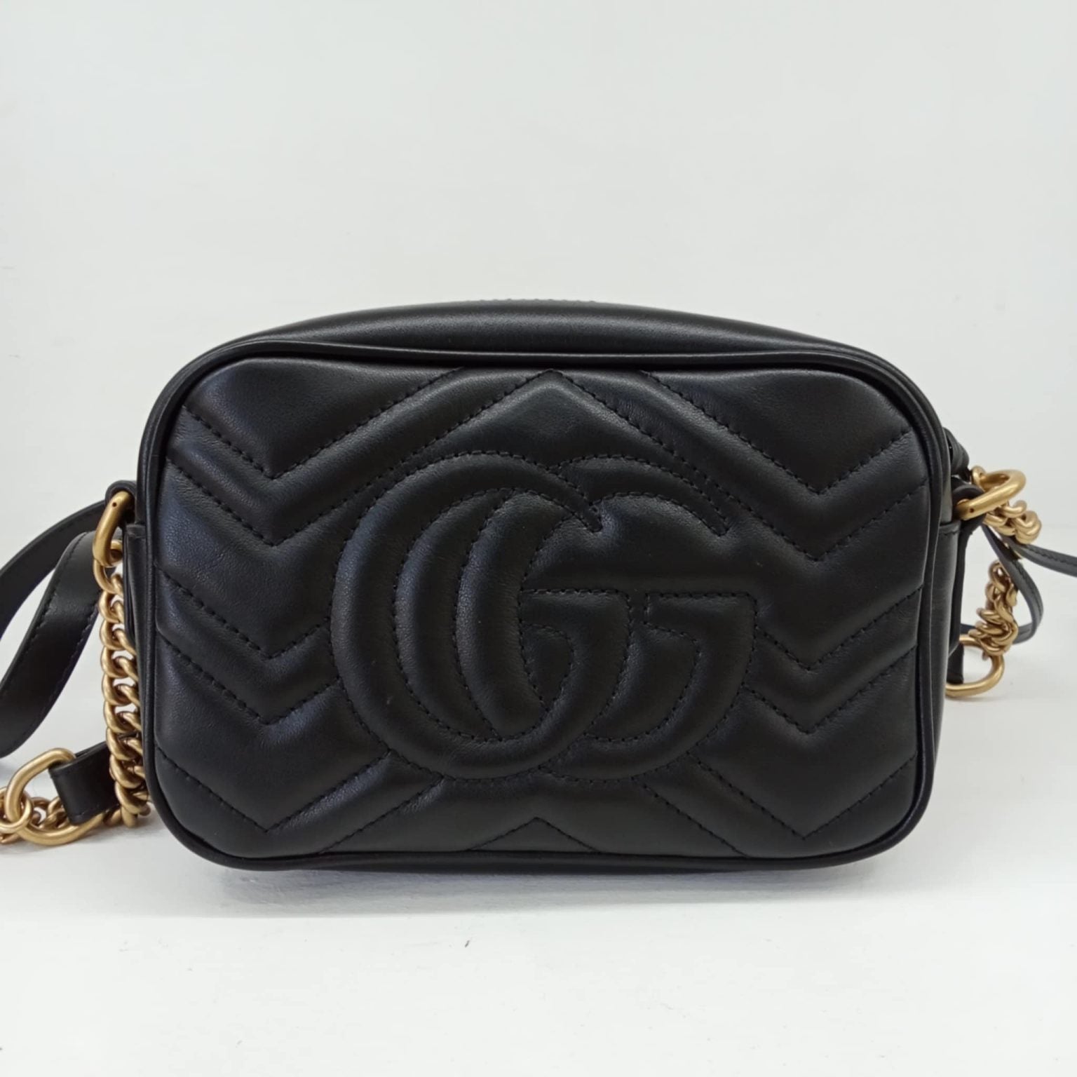 GUCCI Mini camera bag GG Marmont