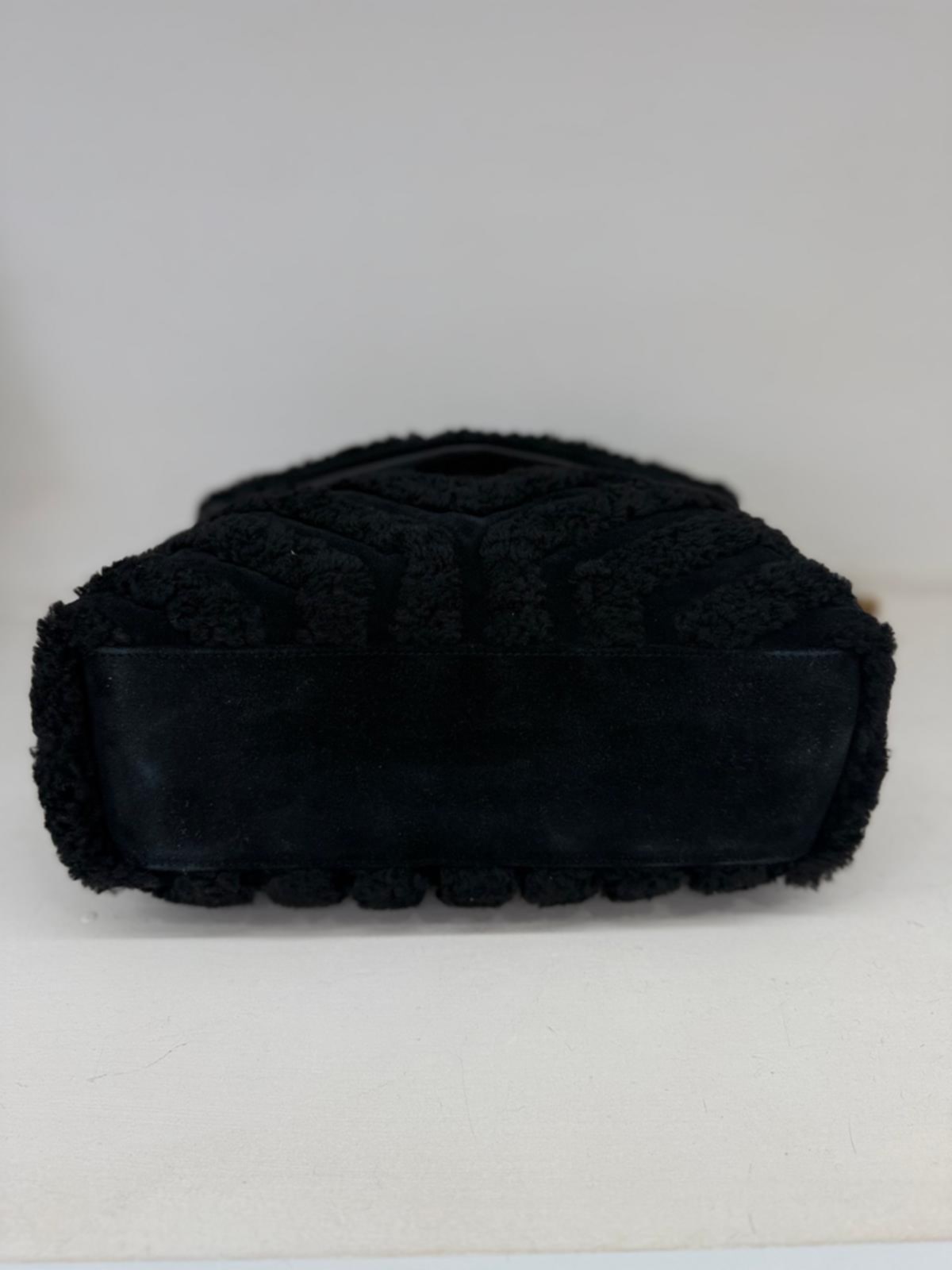 YSL LOULOU SHERLING MEDIUM