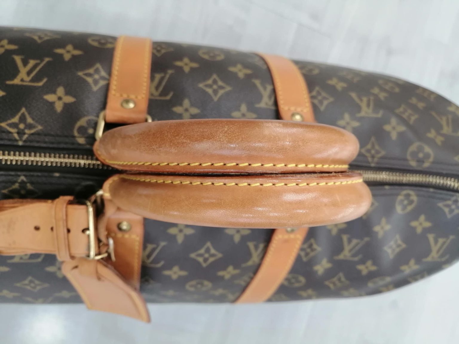 Louis Vuitton Keepal 45 Bando