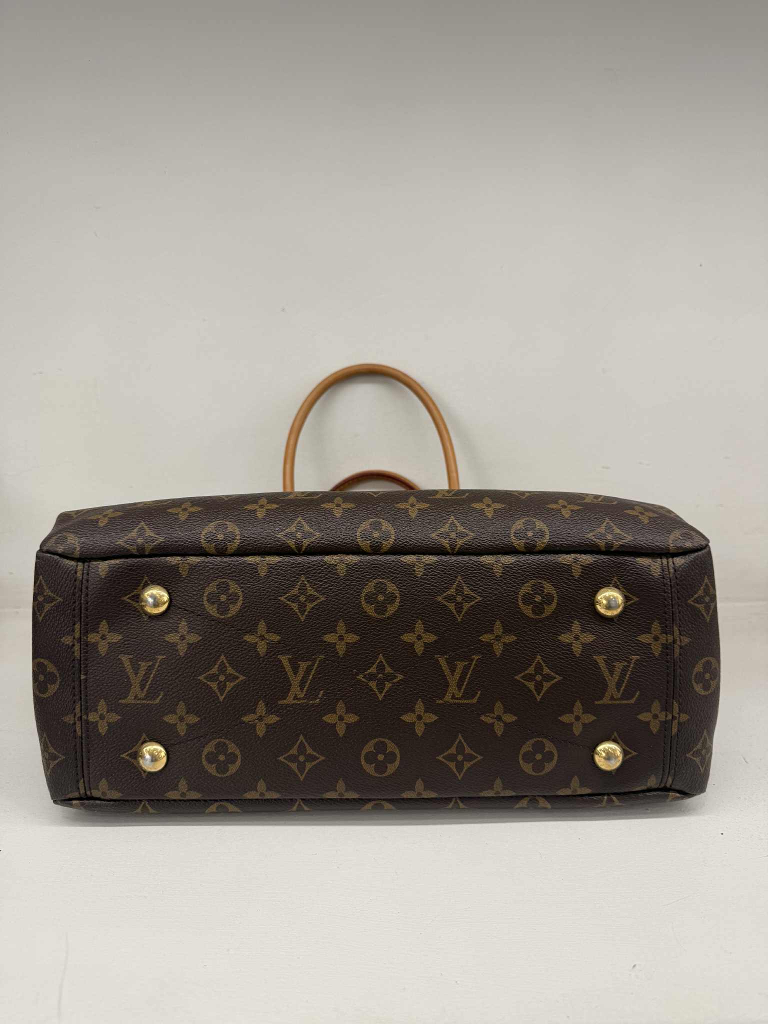 Louis Vuitton Pallas