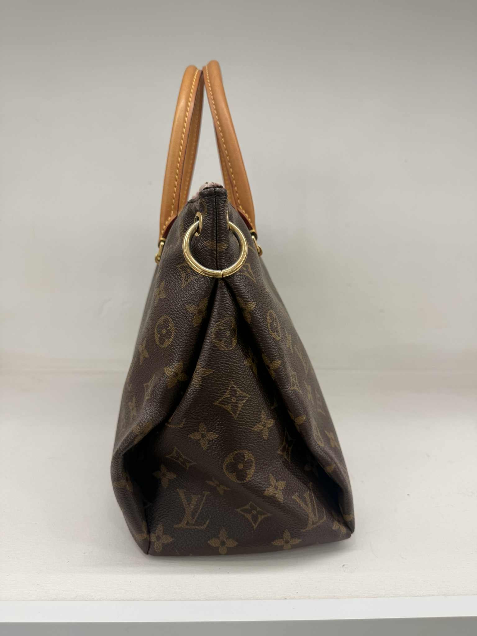 Louis Vuitton Pallas