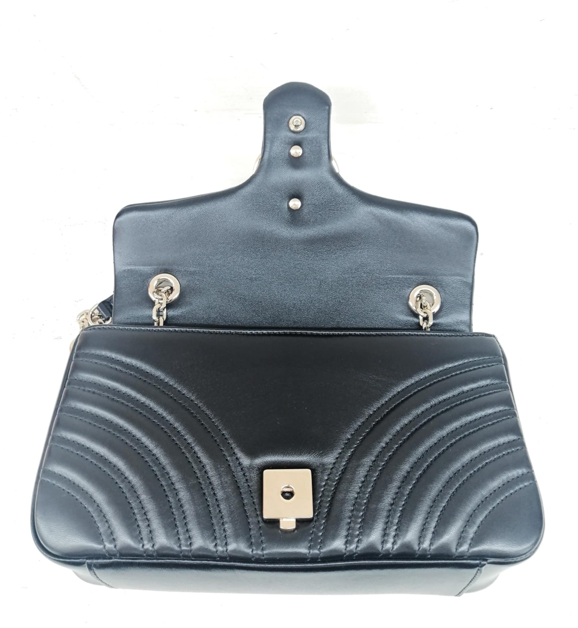 Gucci Marmont 26