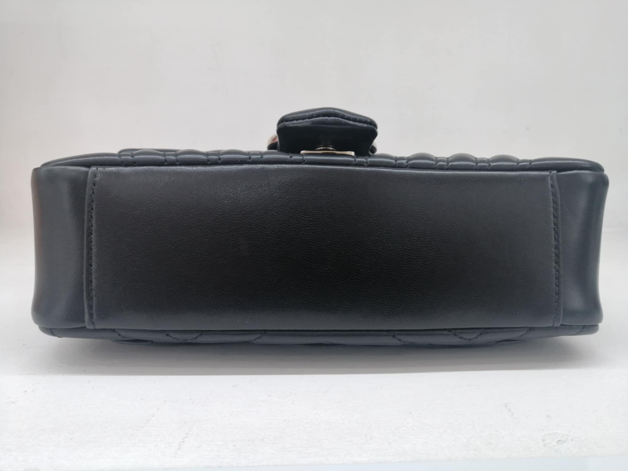 Gucci Marmont 26