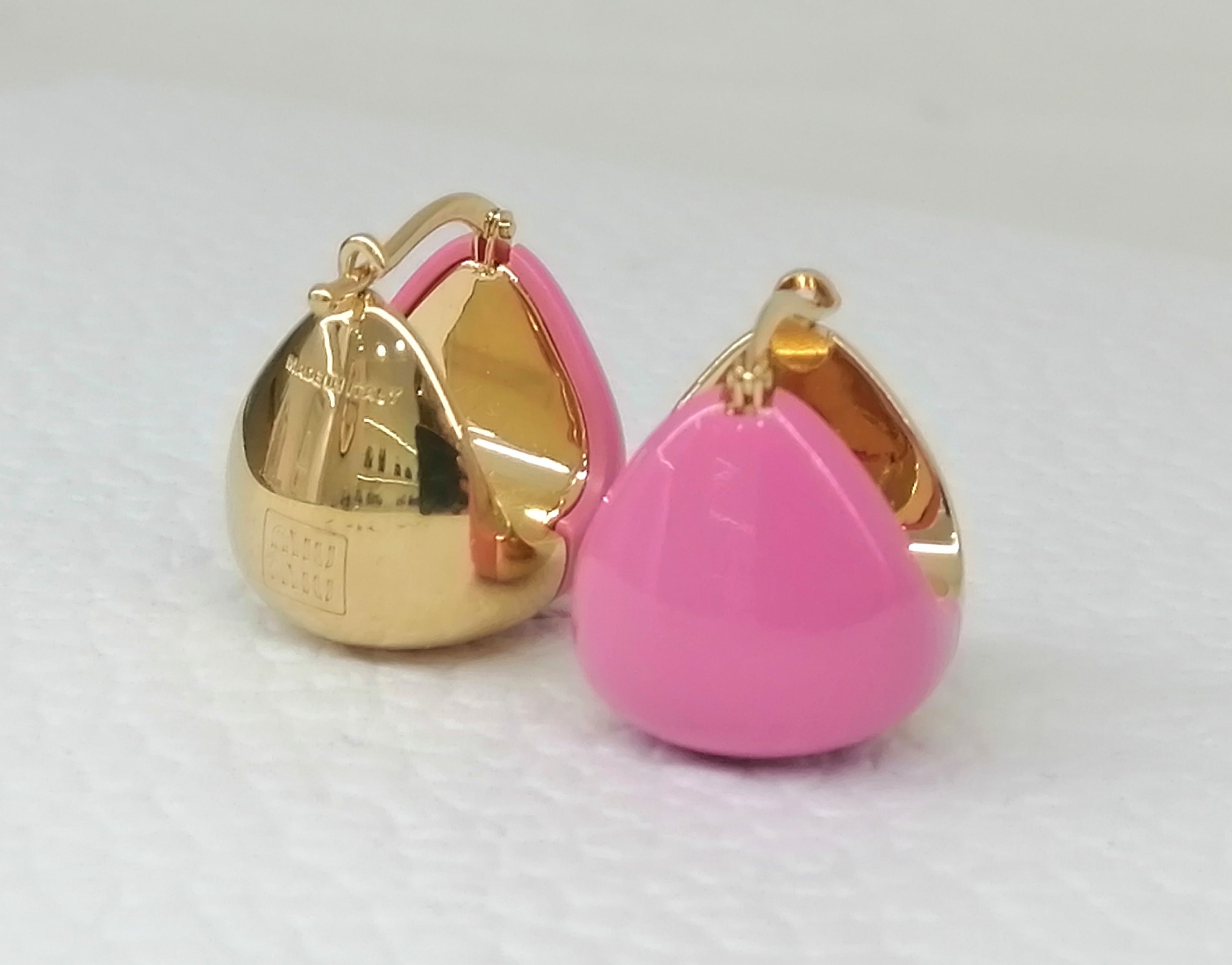 MIU MIU ORECCHINI IN METALLO SMALTATO