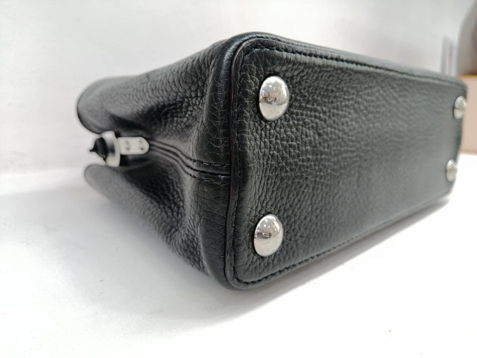 Louis Vuitton CAPUCINES BB