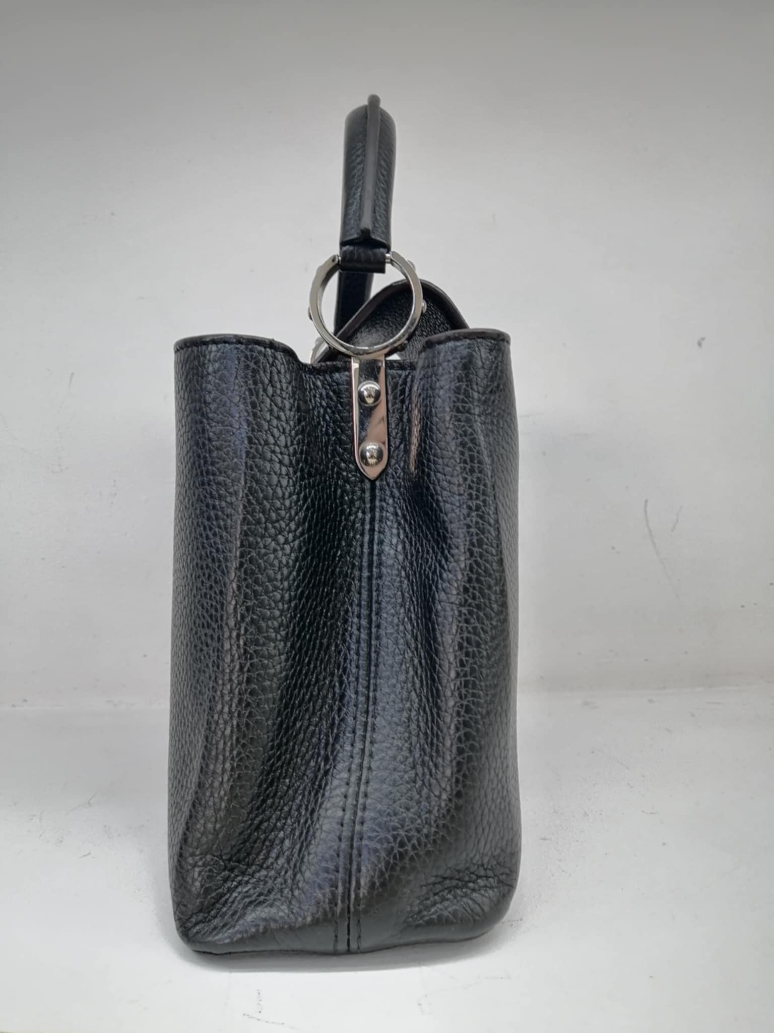 Louis Vuitton CAPUCINES BB