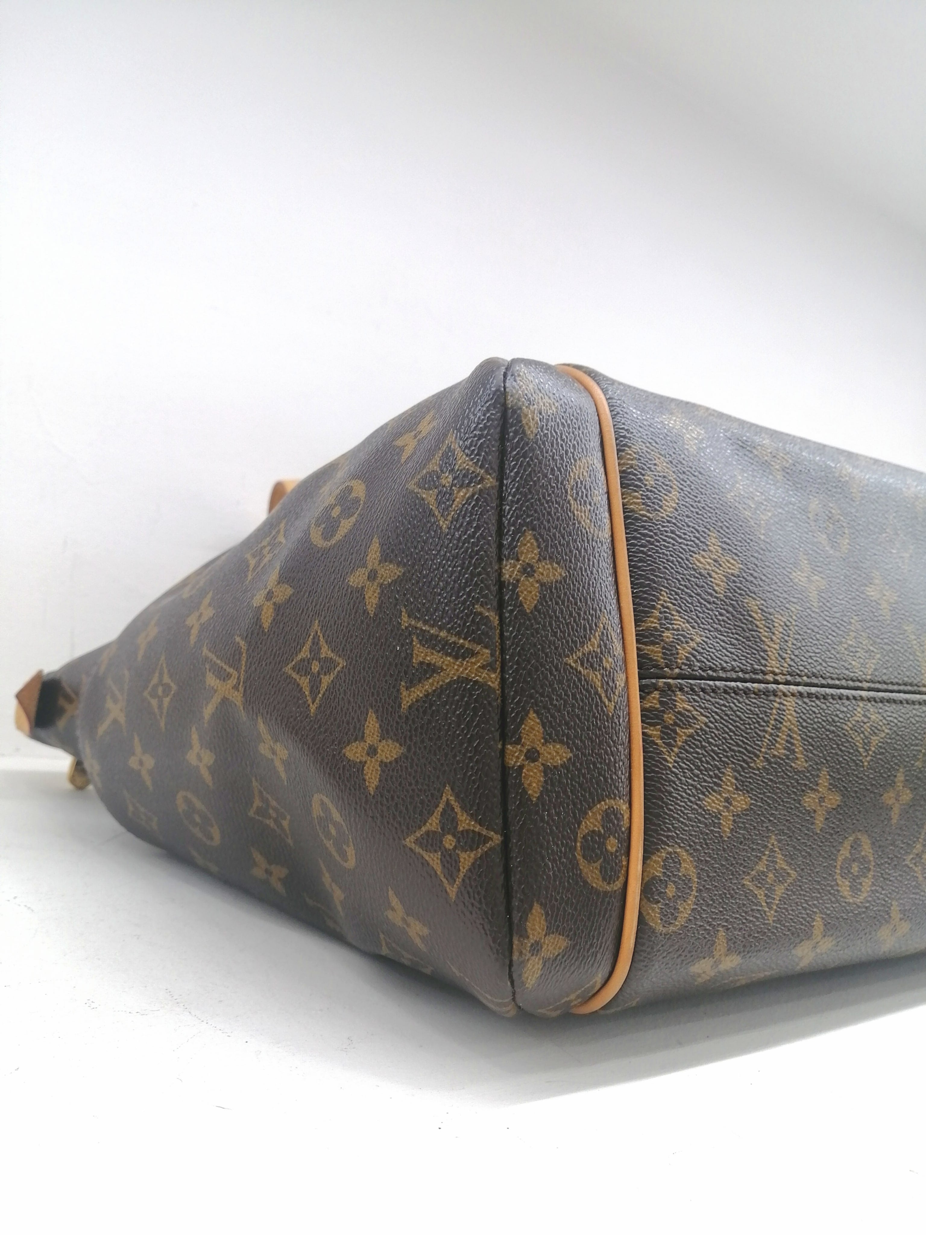 LOUIS VUITTON TOTALLY GM