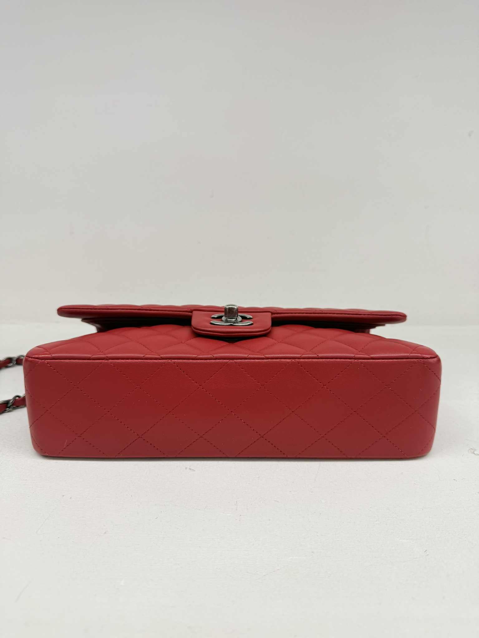 CHANEL TIMELESS CLASSIC RED