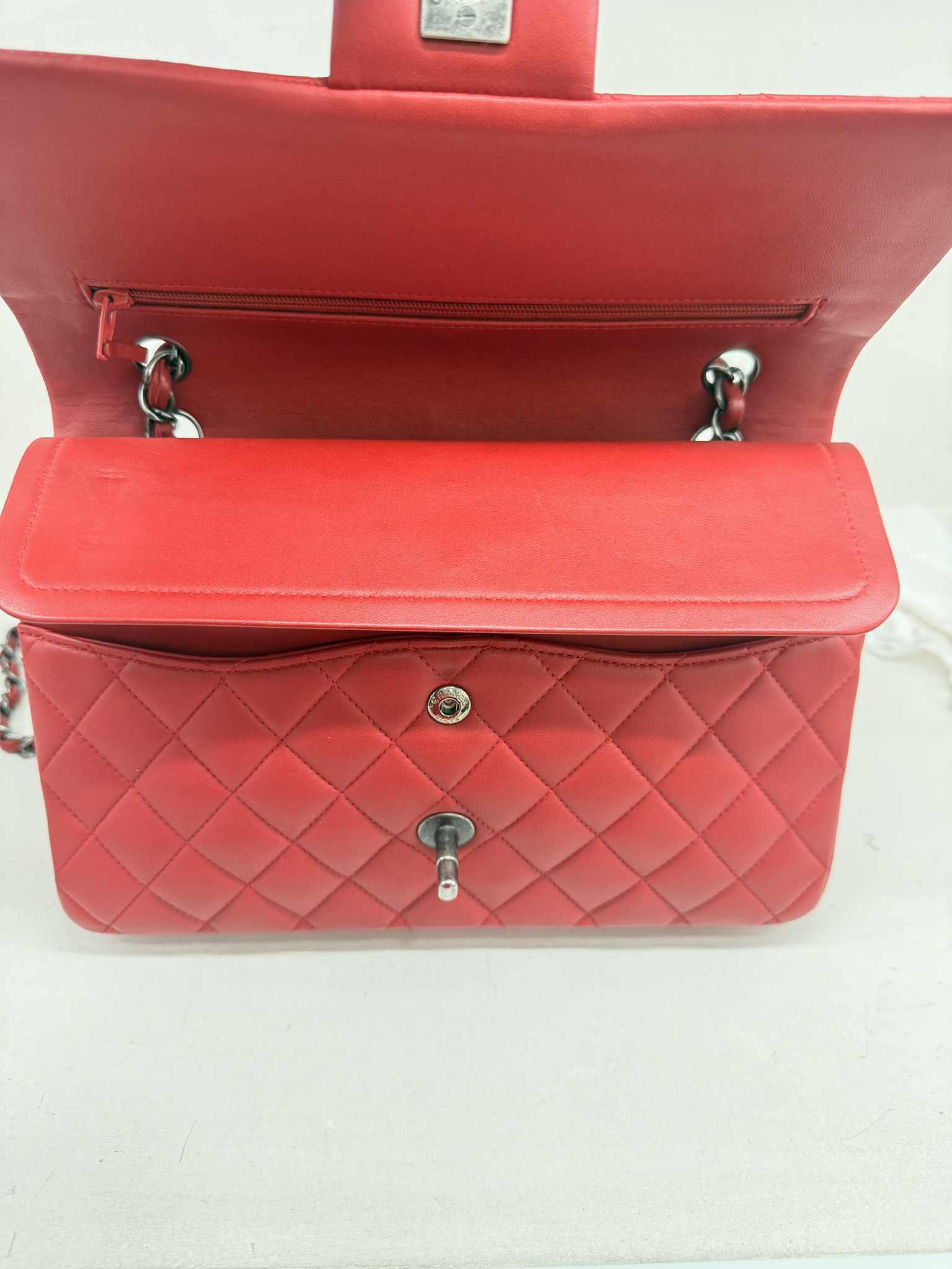 CHANEL TIMELESS CLASSIC RED