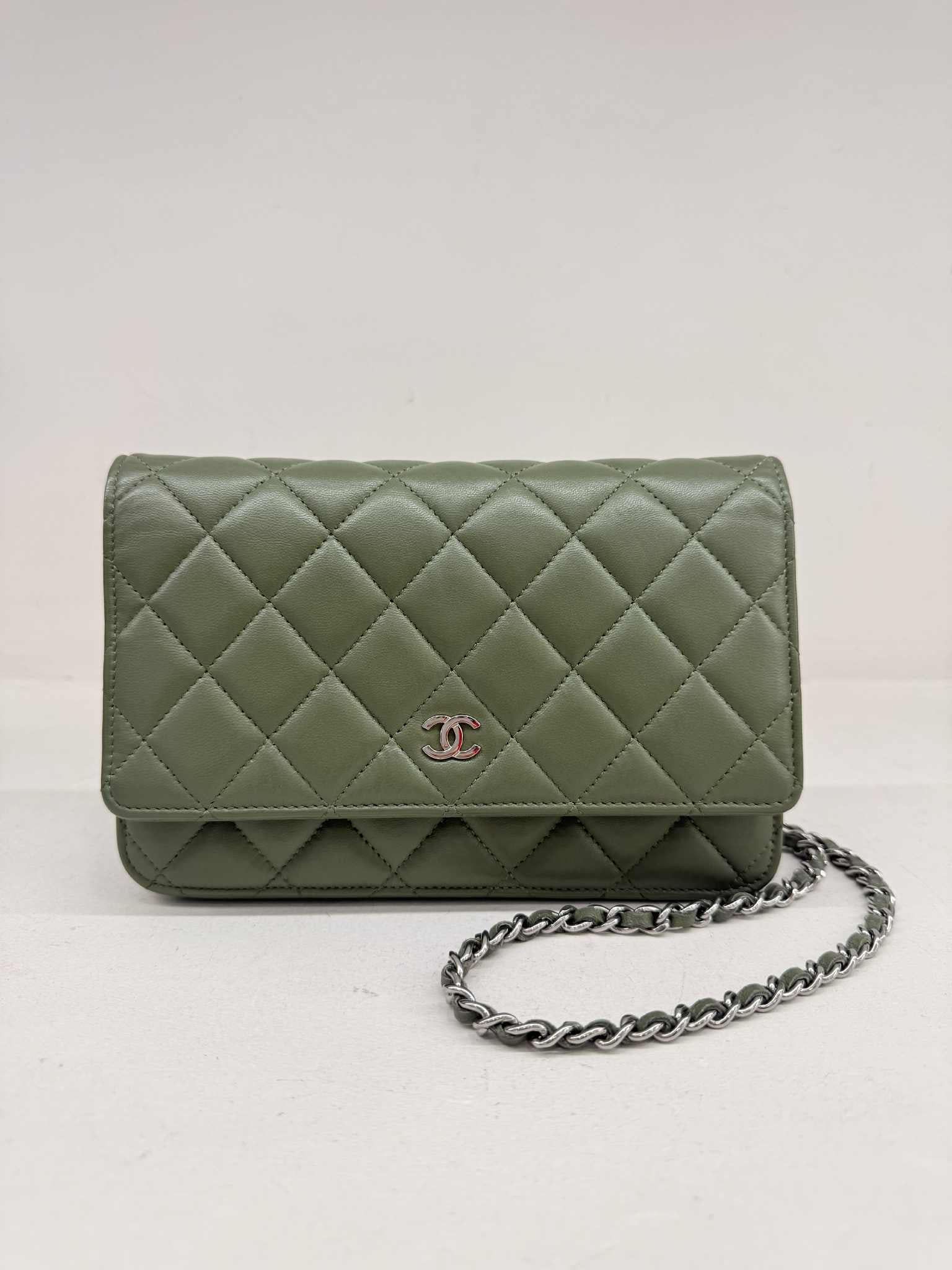 CHANEL WALLET CHAIN VERDE