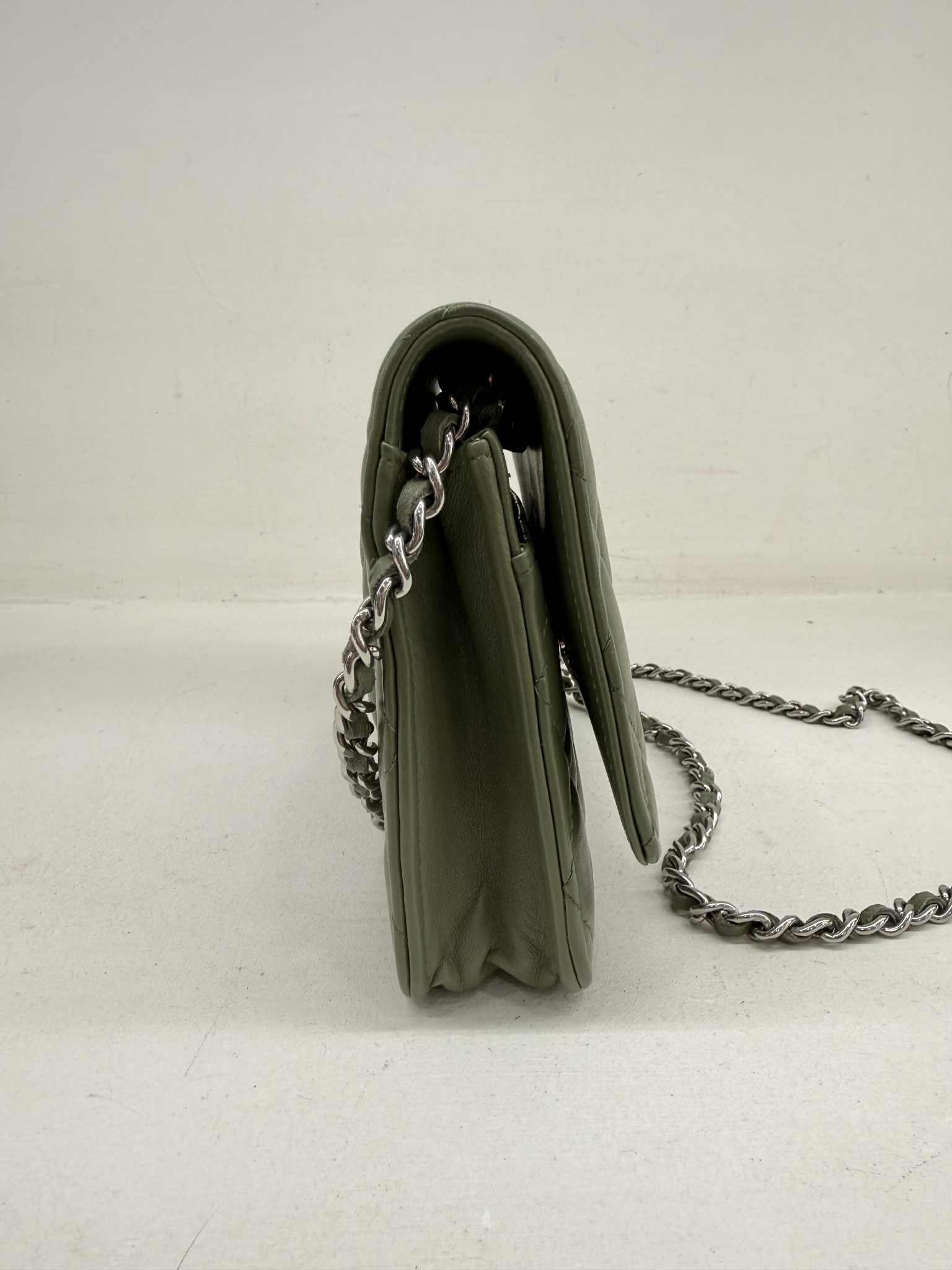 CHANEL WALLET CHAIN VERDE