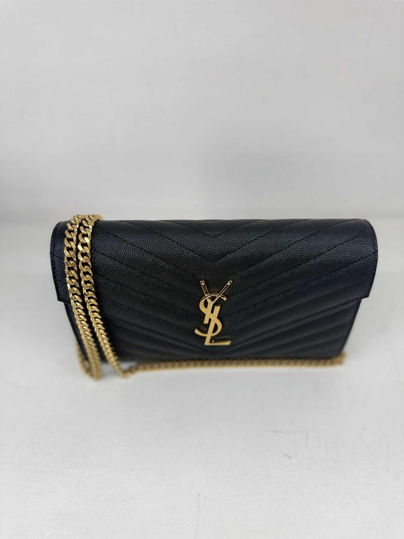 SAINT LAURENT POCHETTE ENVELOPE CON CATENA CASSANDRE