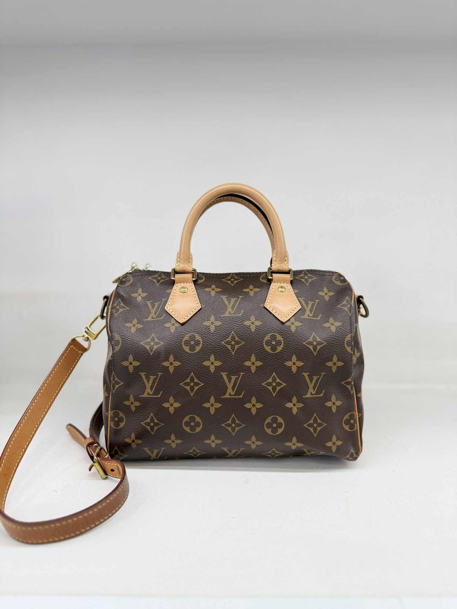 LOUIS VUITTON SPEEDY BANDOULIÈRE 25,