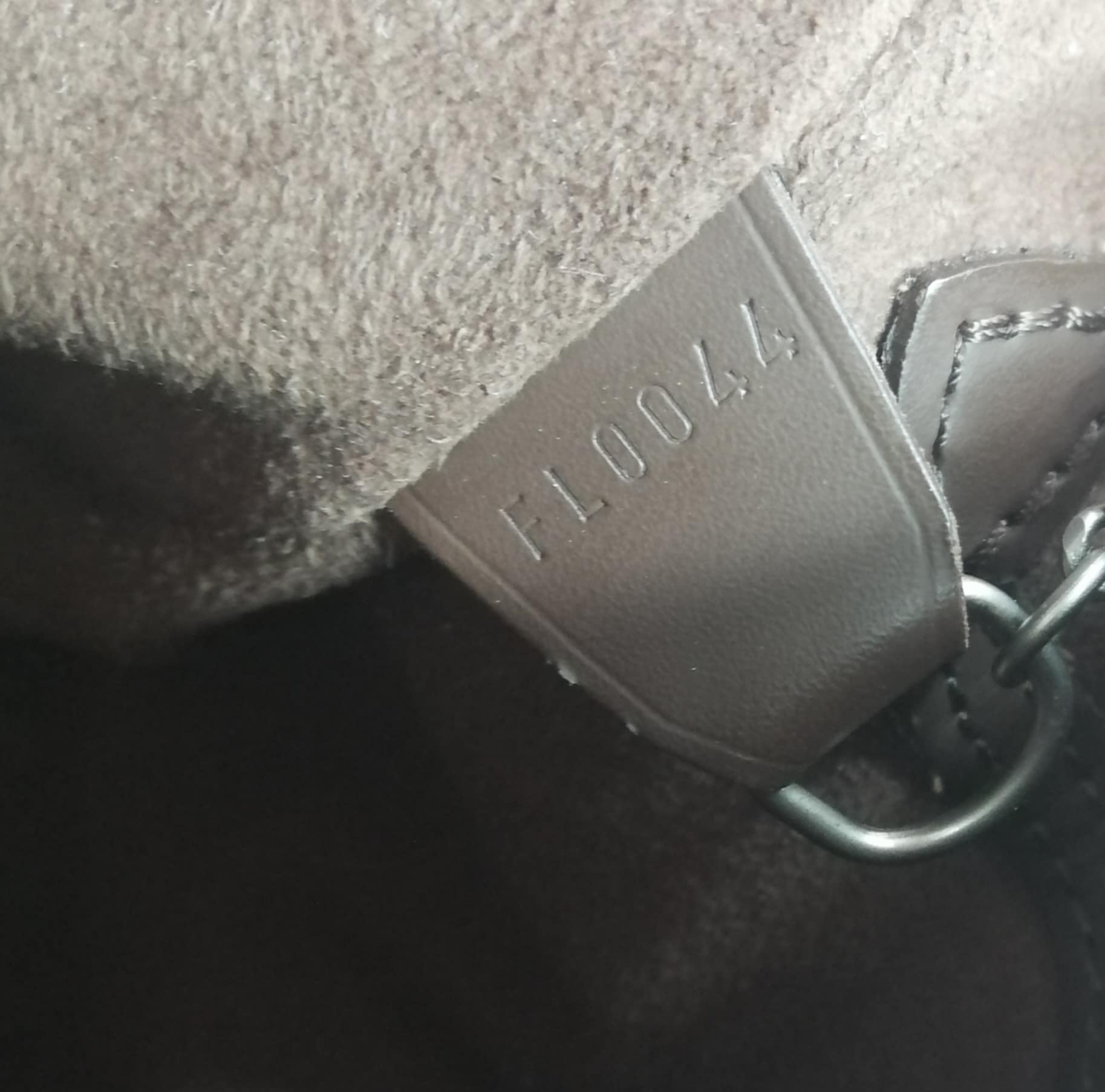 Louis Vuitton Bucket Epi PM