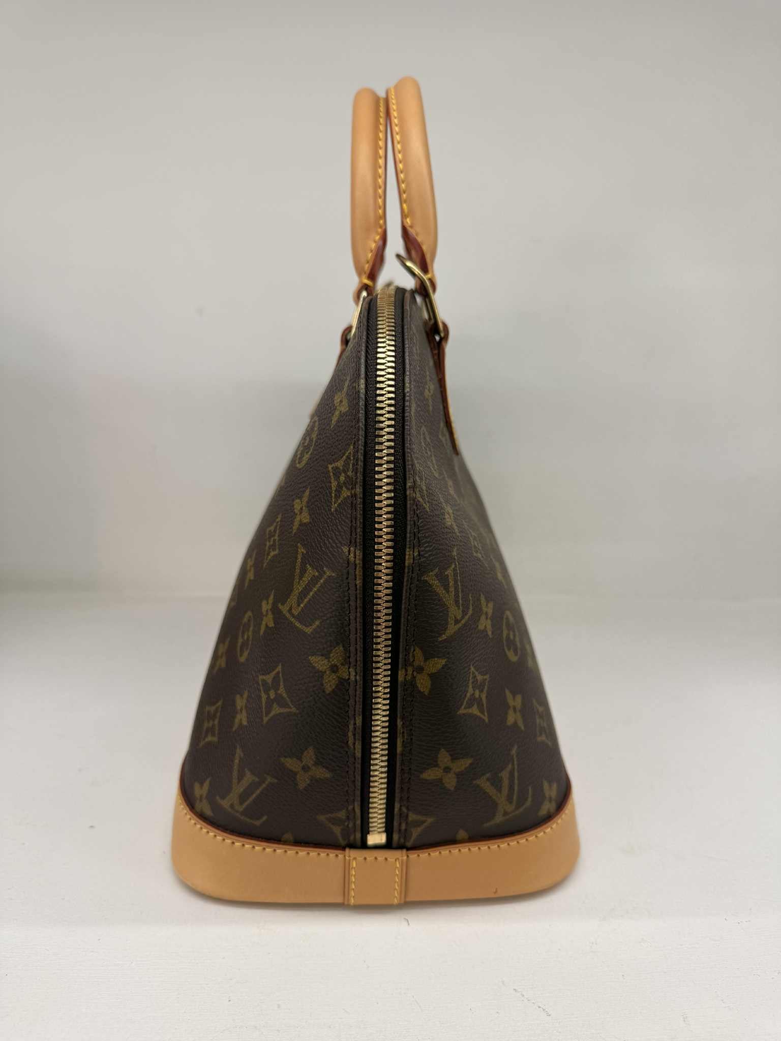 LOUIS VUITTON ALMA PM