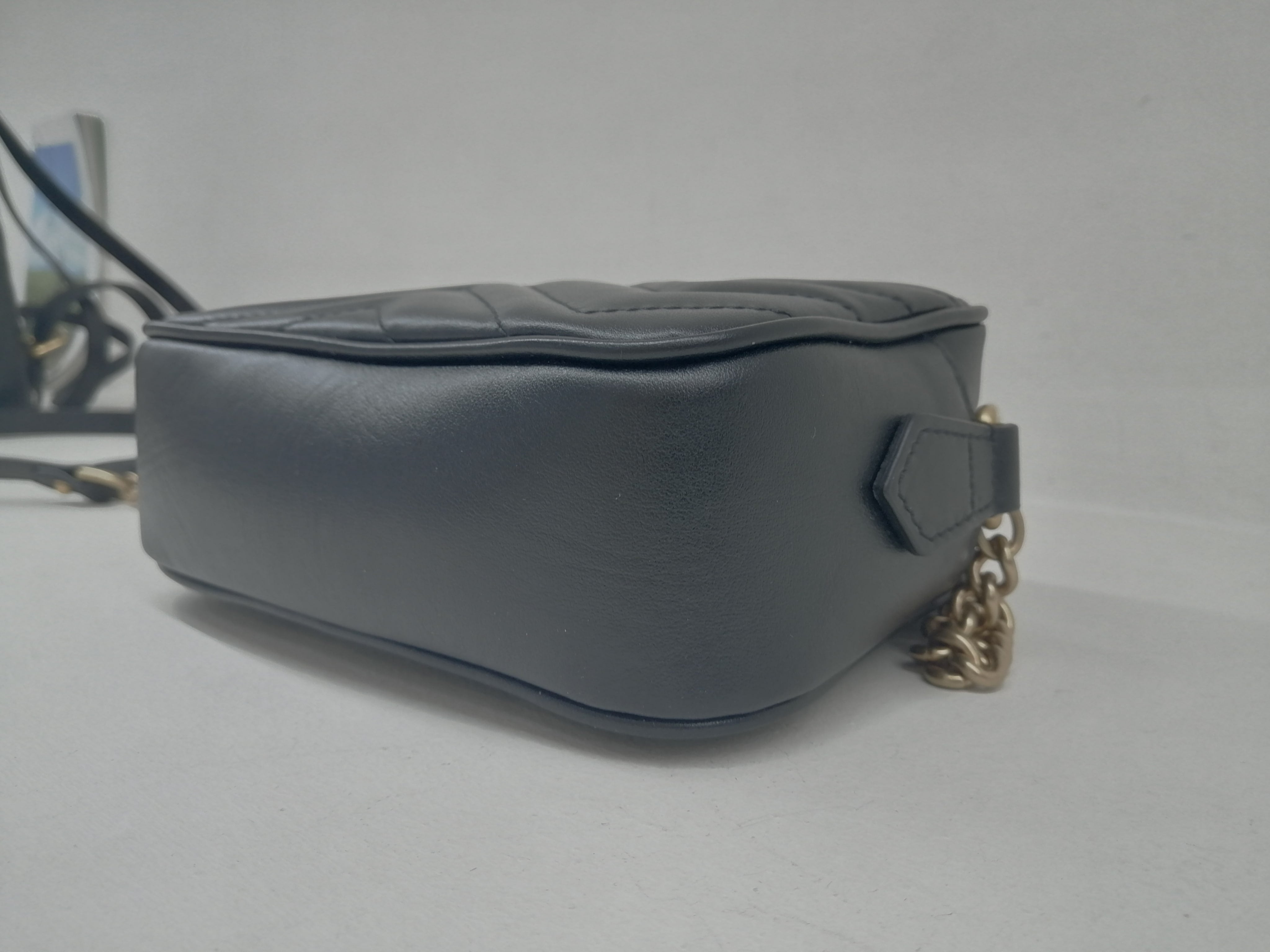 GUCCI MINI CAMERA BAG GG MARMONT