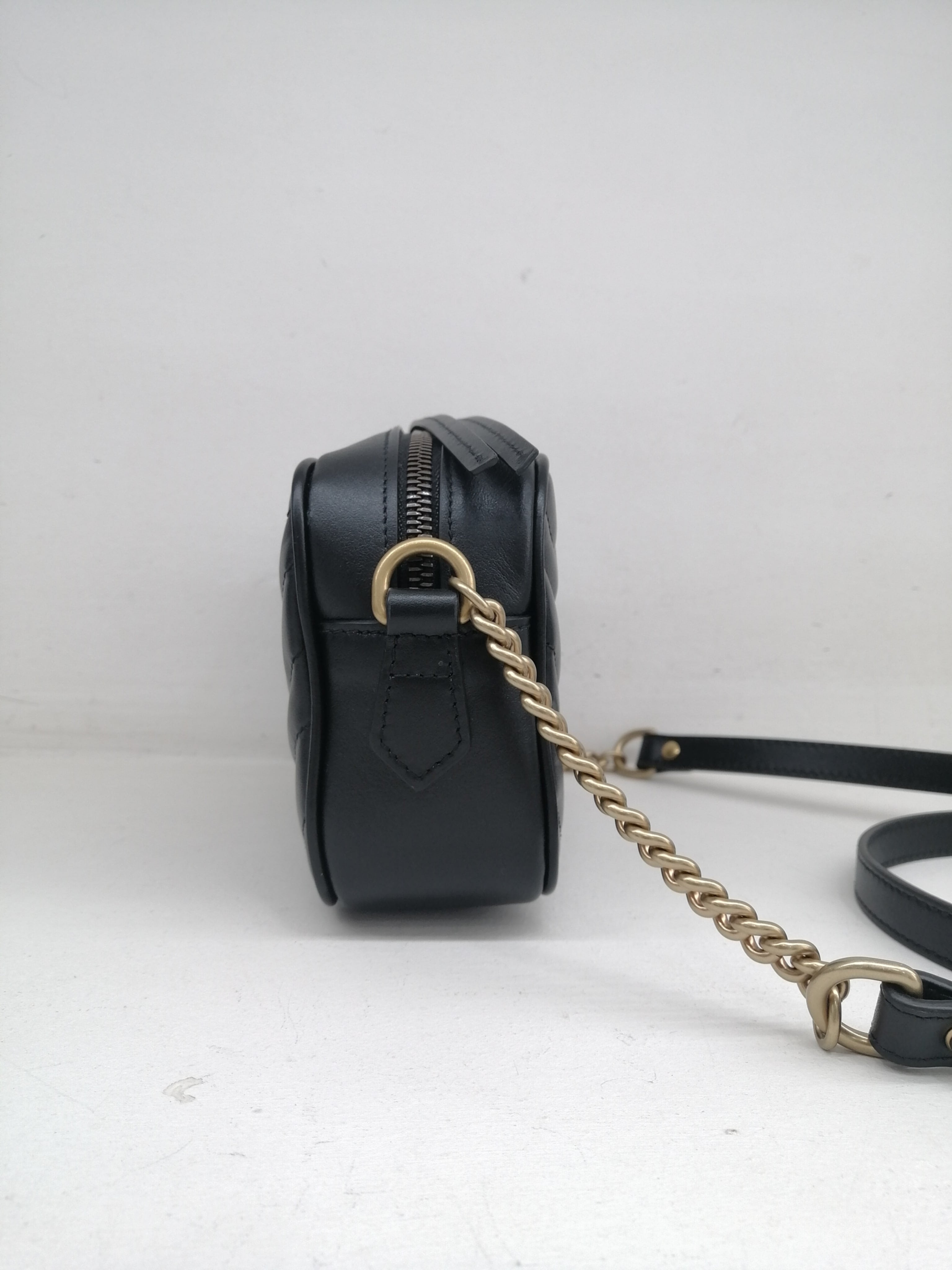 GUCCI MINI CAMERA BAG GG MARMONT