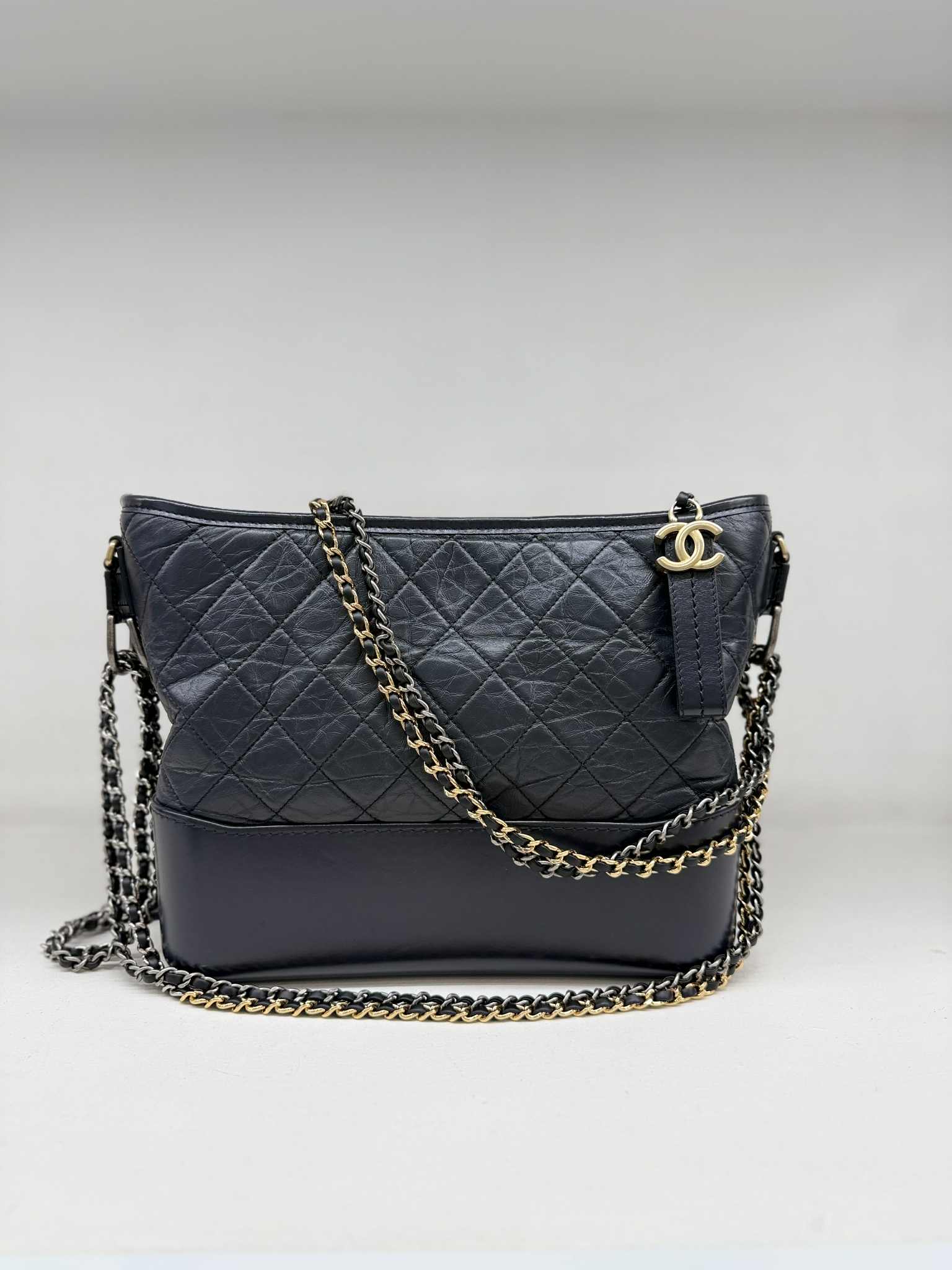 CHANEL GABRIELLE MEDIUM BLACK