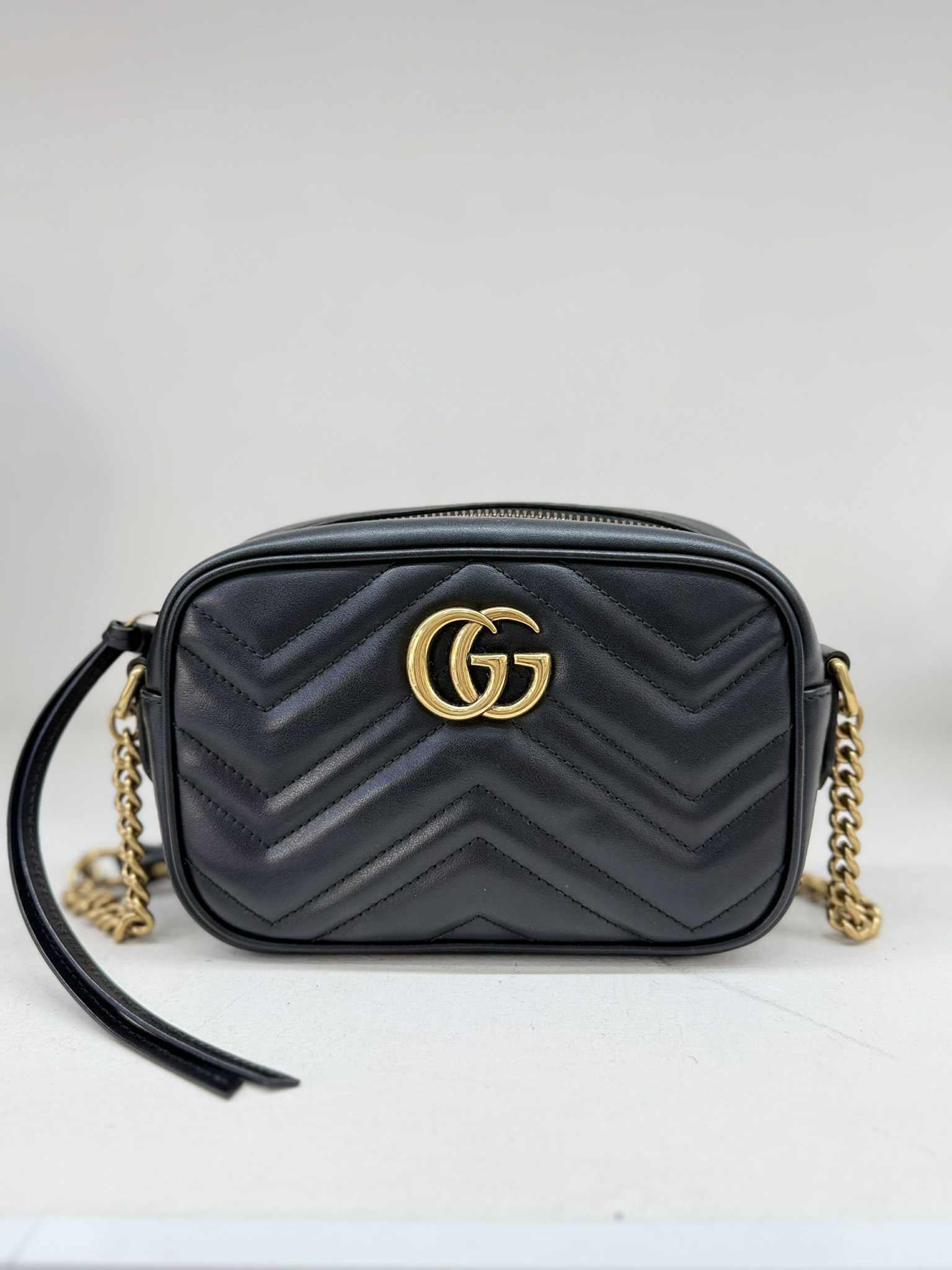 GUCCI GG MARMONT CAMERA BAG MINI
