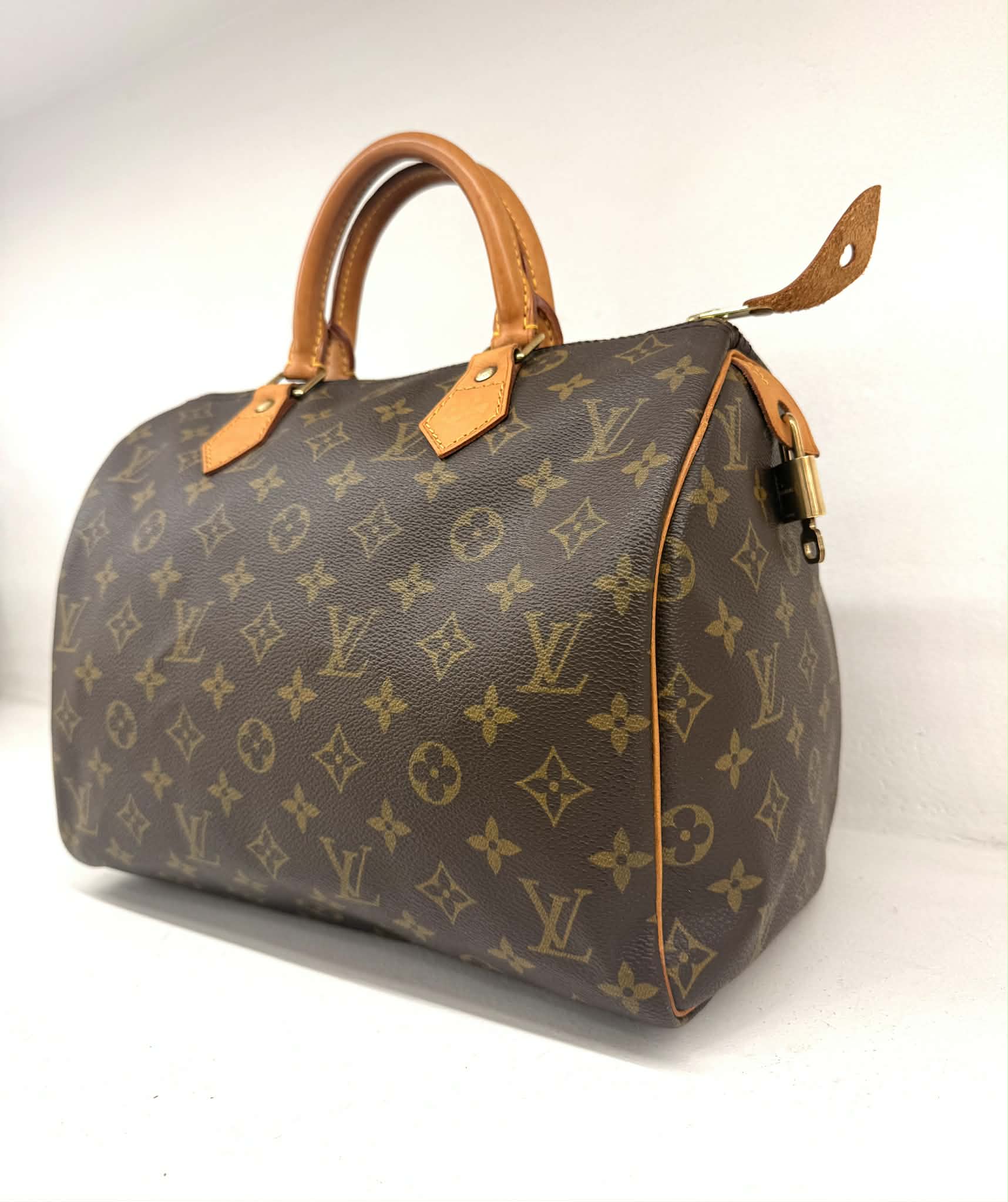 LOUIS VUITTON SPEEDY 30
