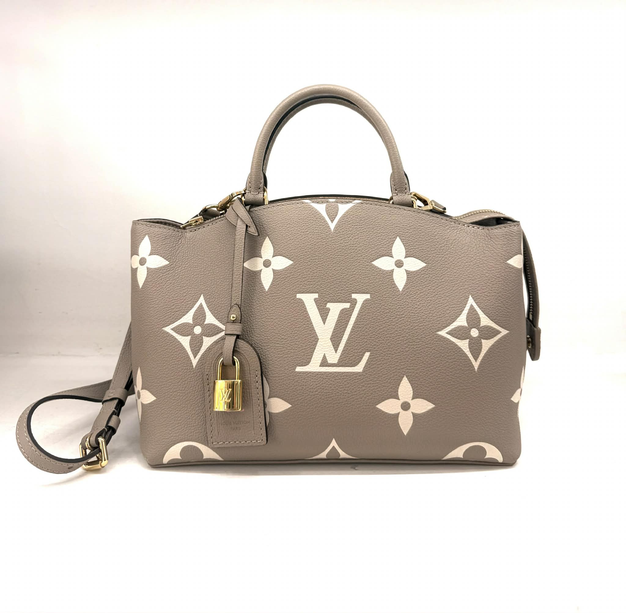 LOUIS VUITTON PETIT PALAIS