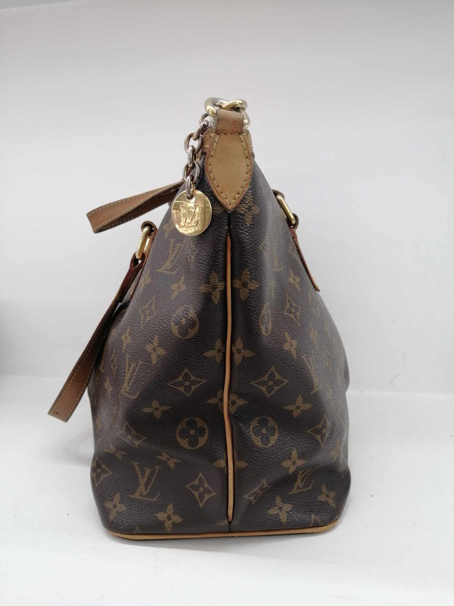 Louis Vuitton Palermo PM