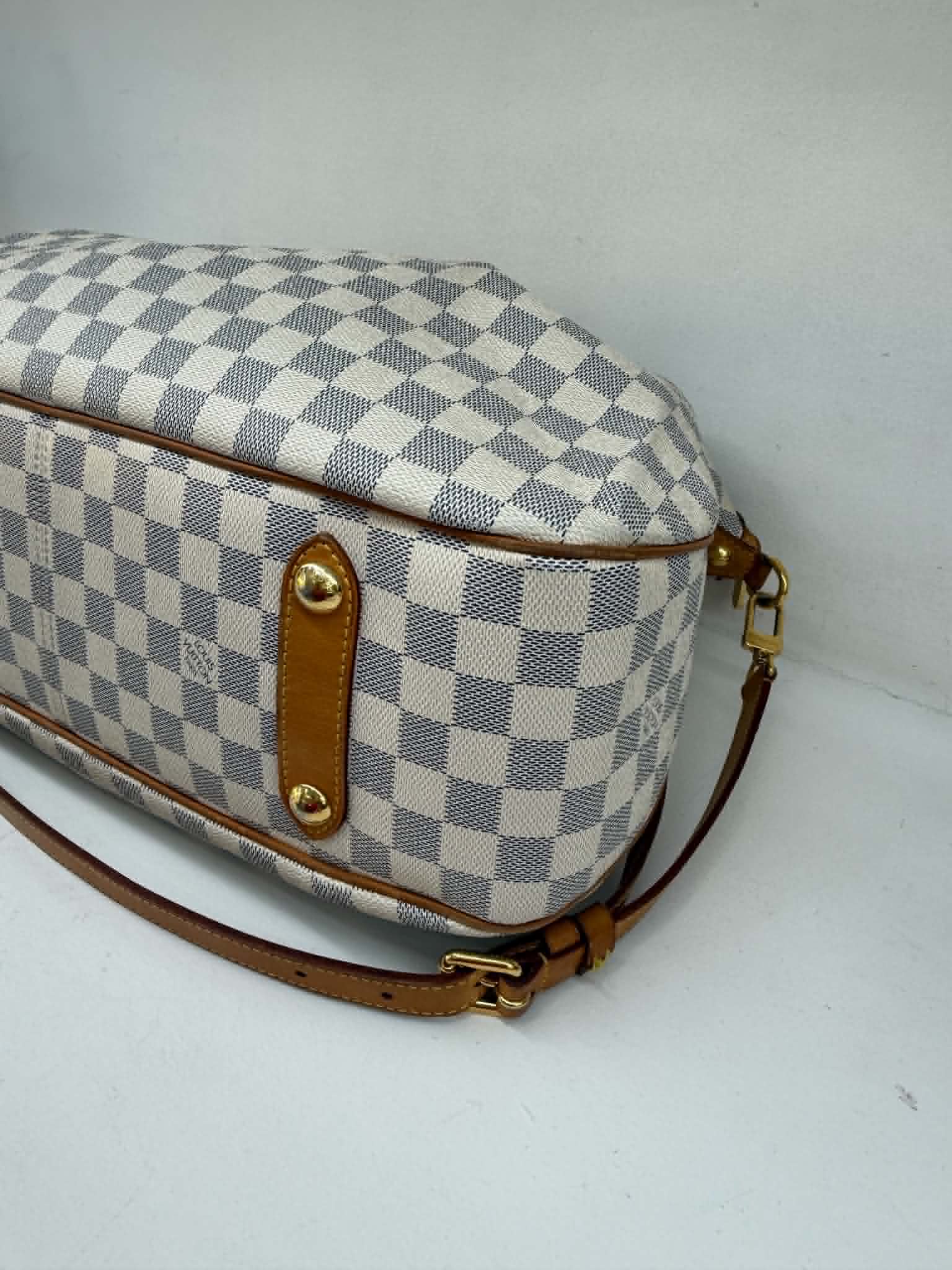 LOUIS VUITTON SIRACUSA
