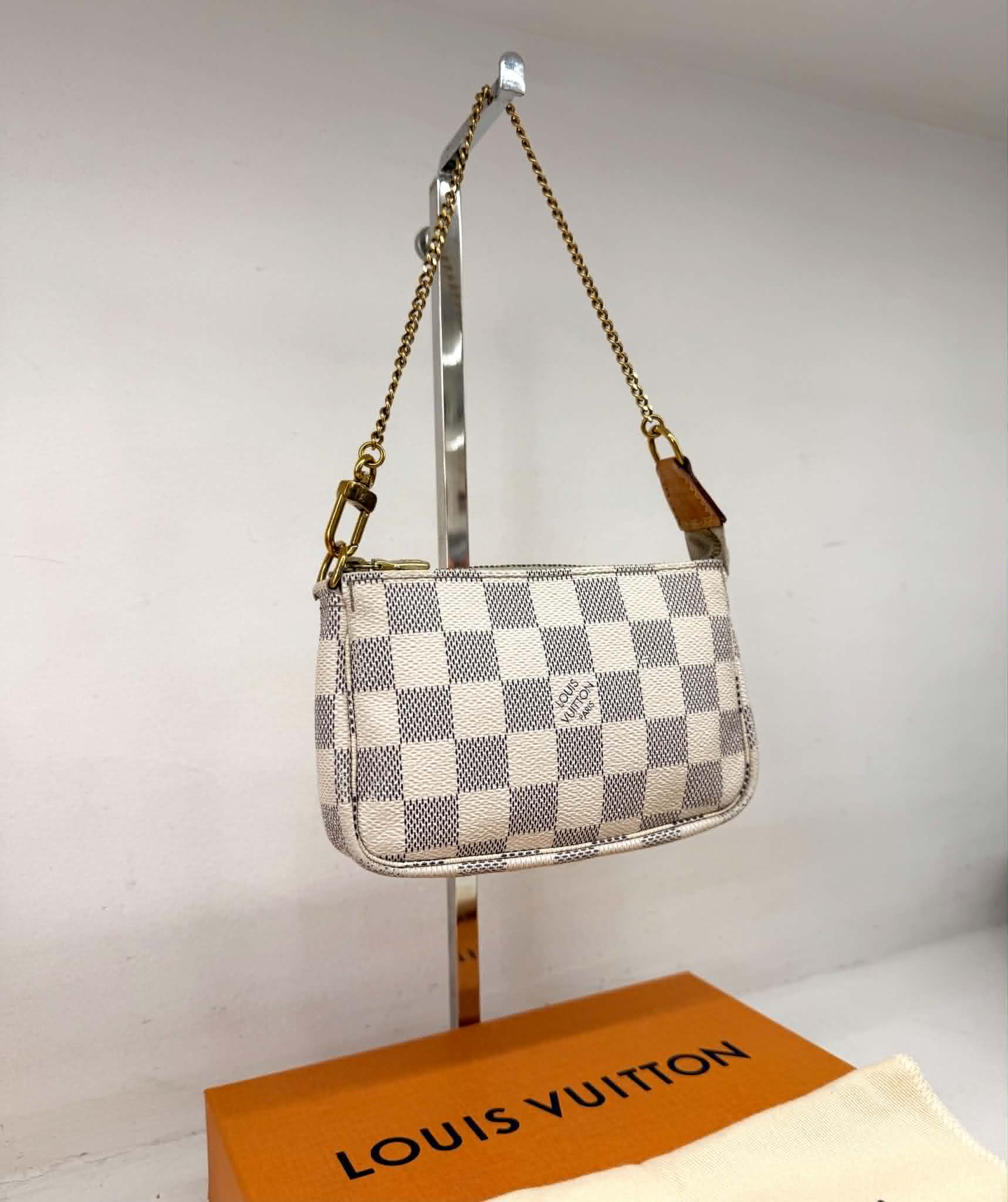 LOUIS VUITTON MINI POCHETTE ACCESSOIRES