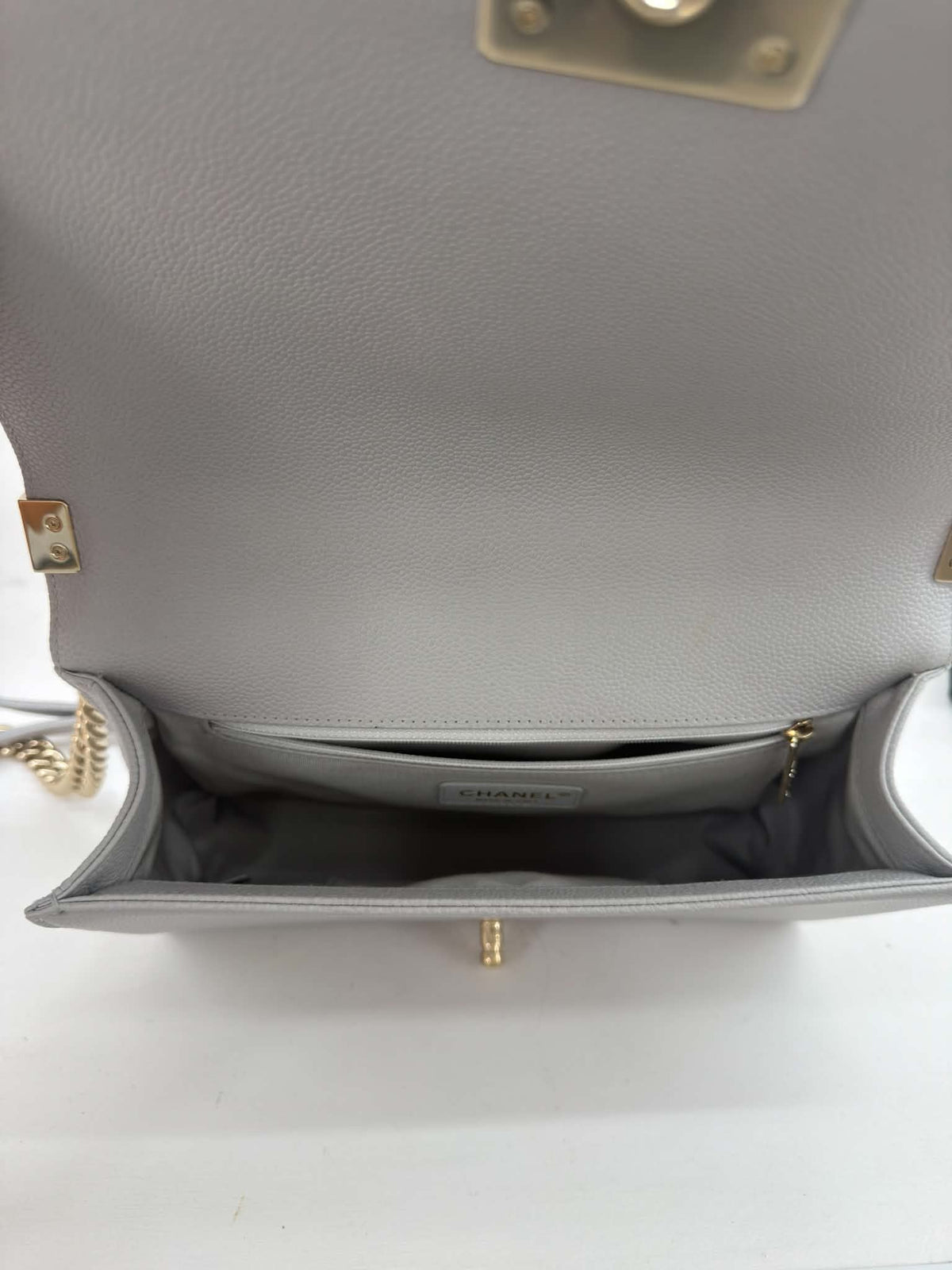CHANEL BOY MEDIUM