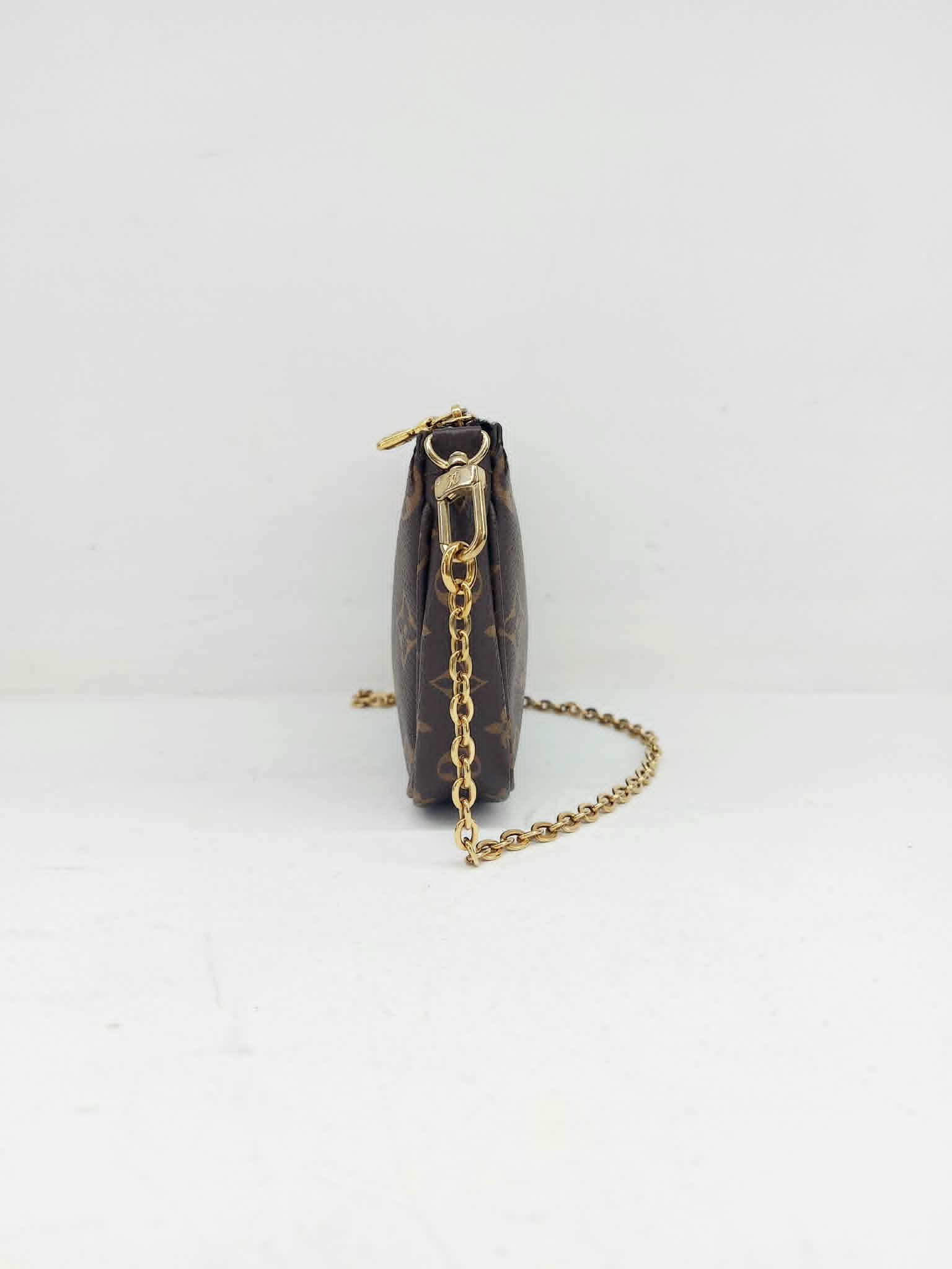 LOUIS VUITTON MULTIPOCHETTE ACCESSOIRES