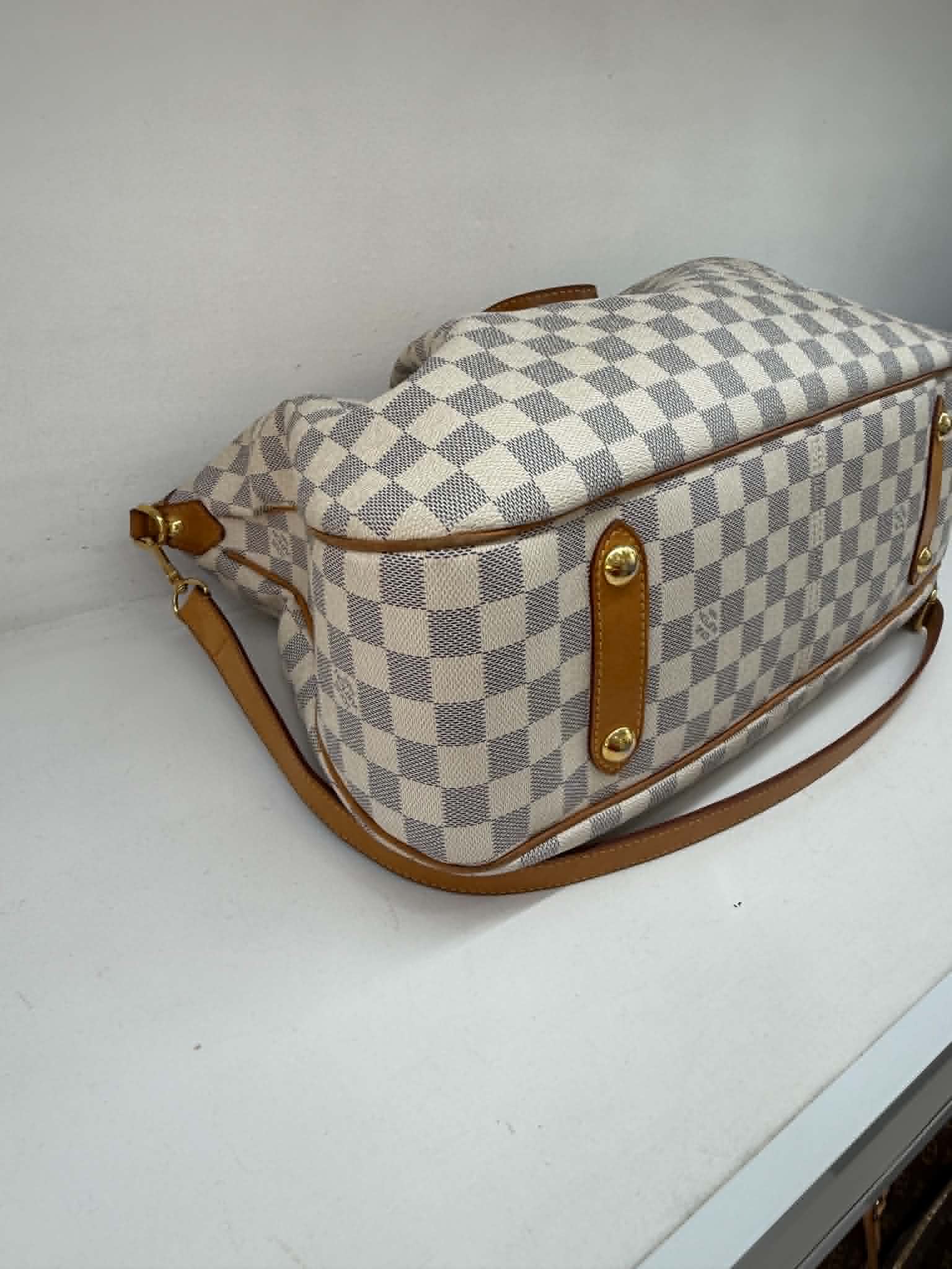 LOUIS VUITTON SIRACUSA