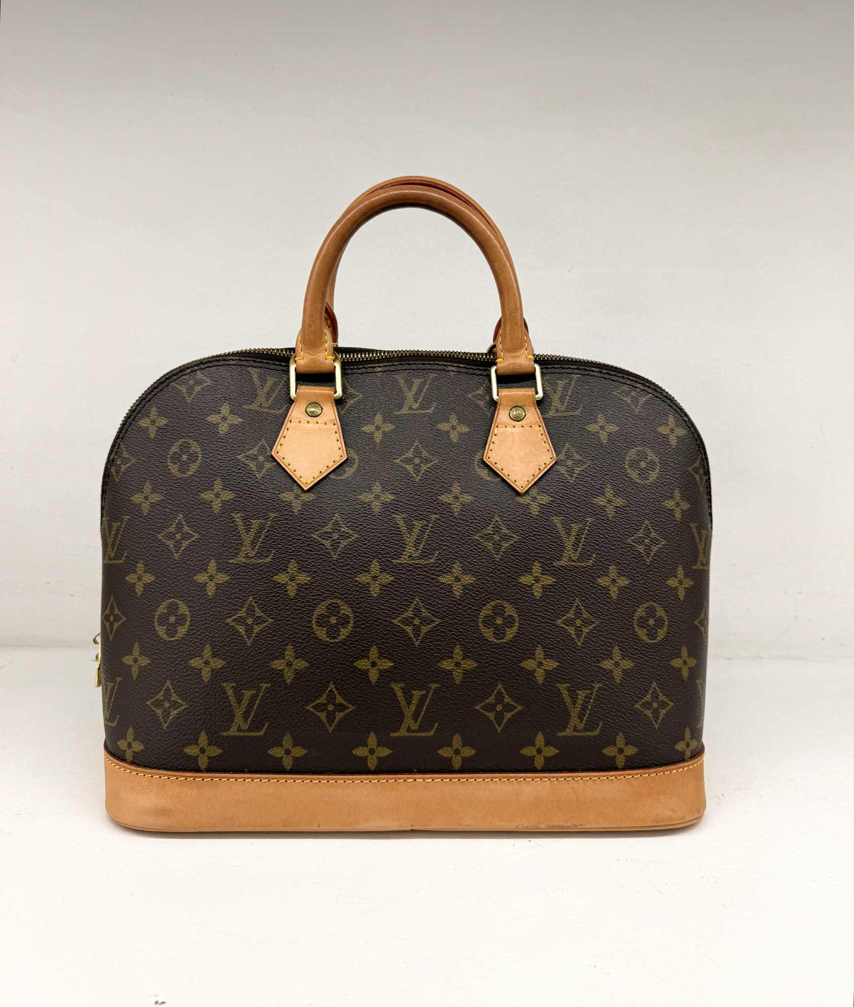 LOUIS VUITTON ALMA