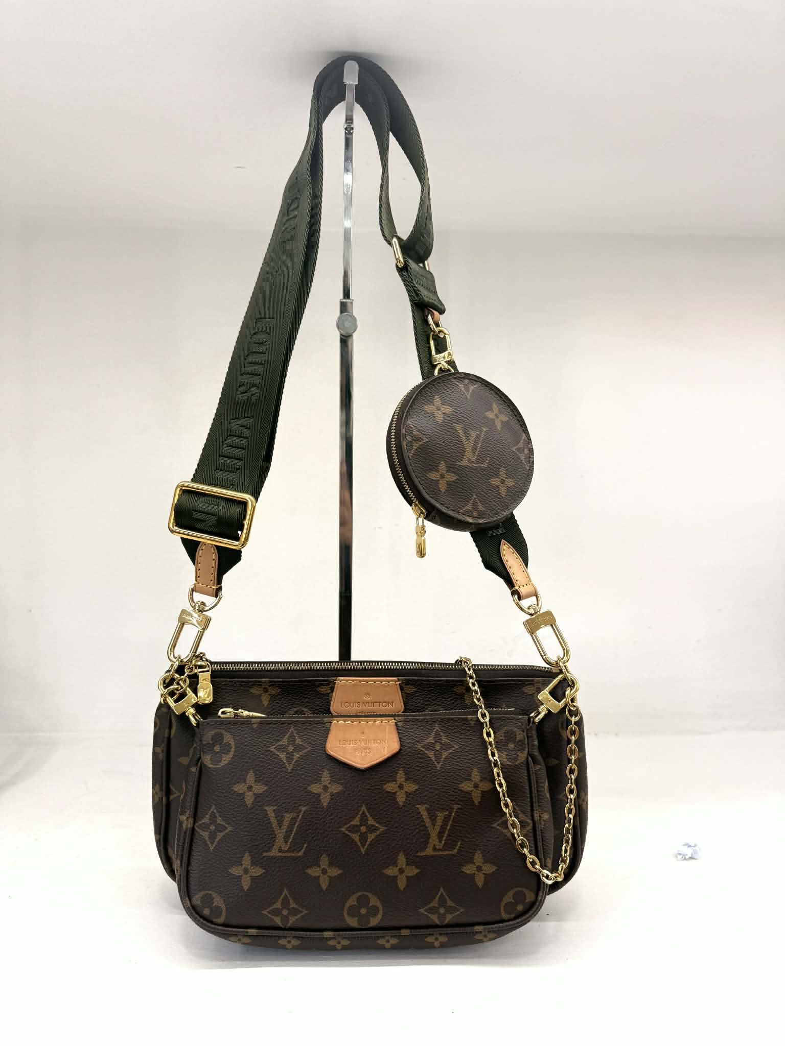 LOUIS VUITTON MULTIPOCHETTE