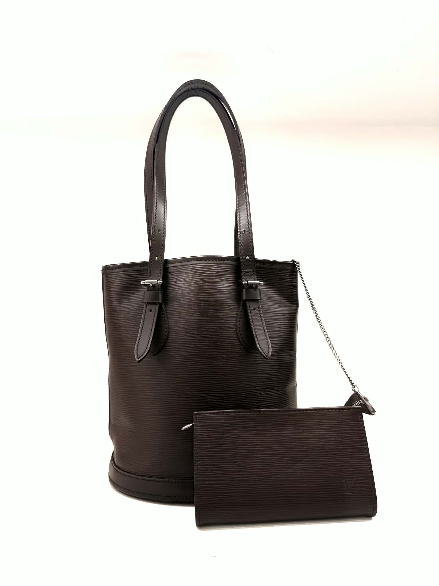 Louis Vuitton Bucket Epi PM