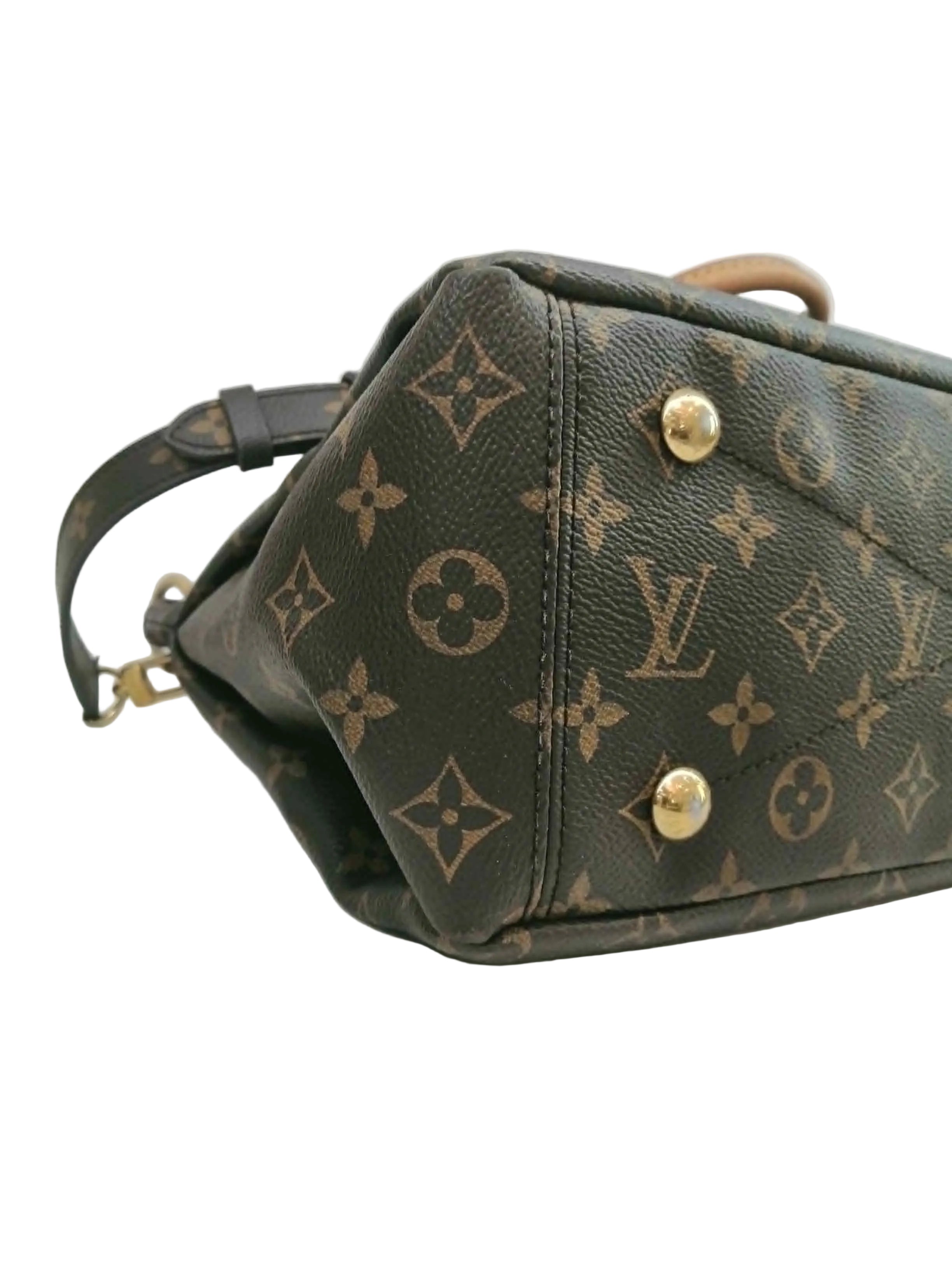 LOUIS VUITTON PALLAS MM