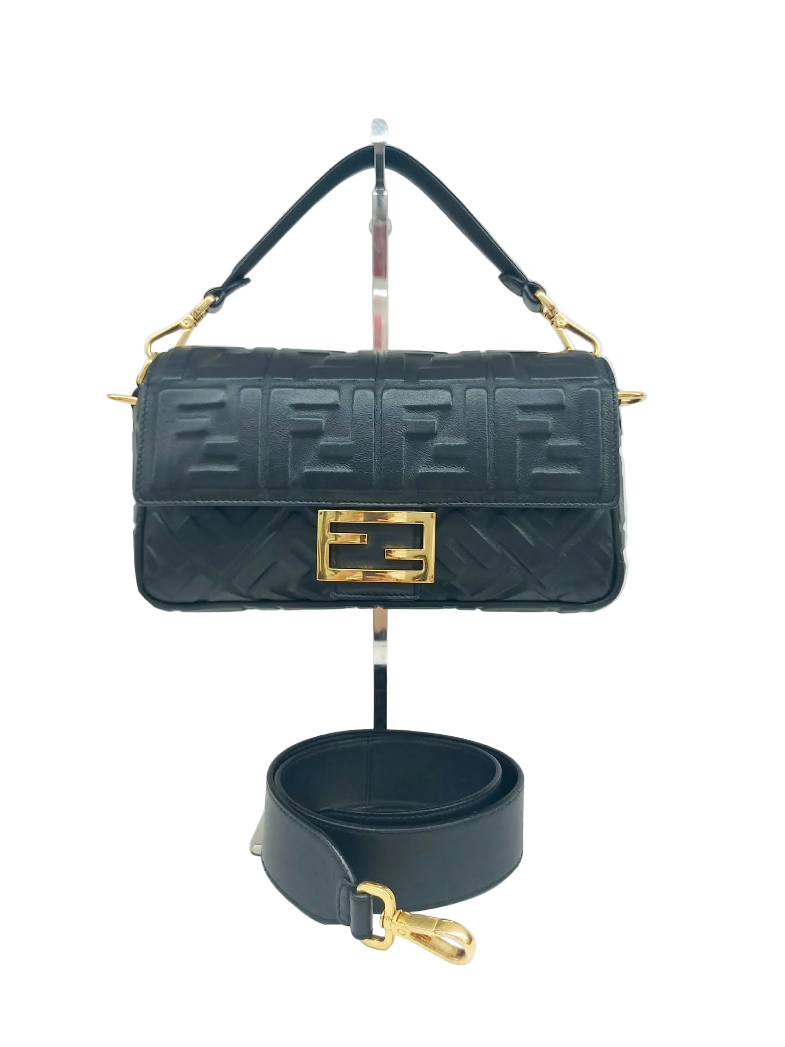 FENDI BAGUETTE MEDIA