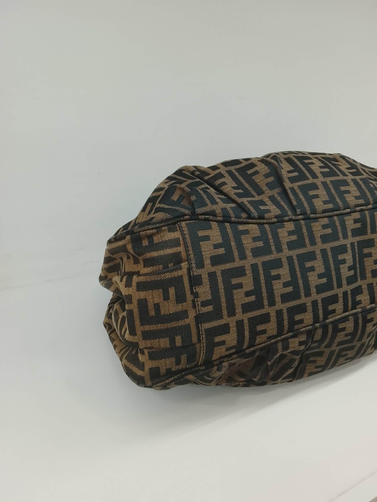 FENDI SHOPPER MIA