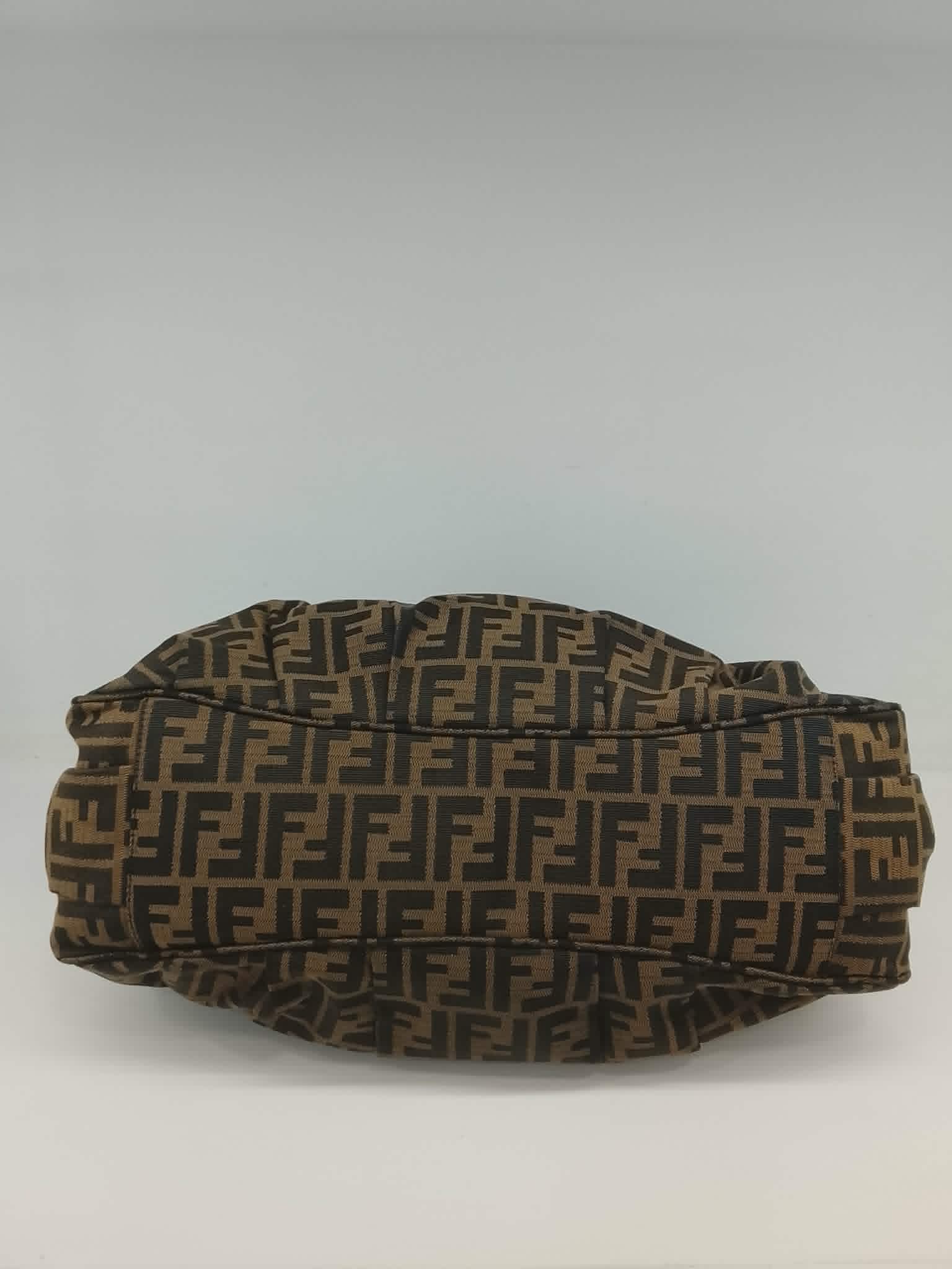 FENDI SHOPPER MIA