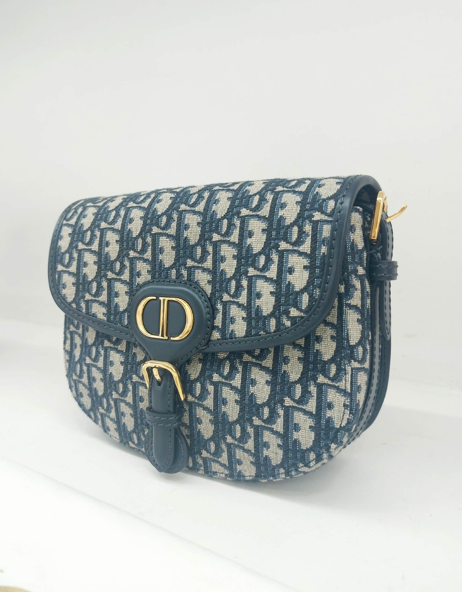 CHRISTIAN DIOR MEDIA BOBBY
