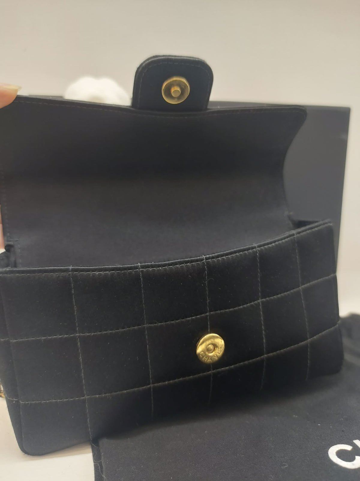 CHANEL TIMELESS MINI CAMELIA