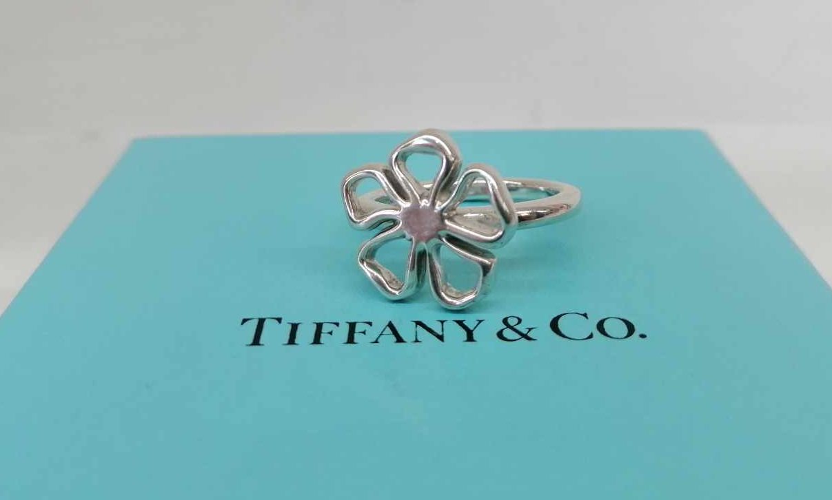 Tiffany&C. Anello Open Flower Ring Band