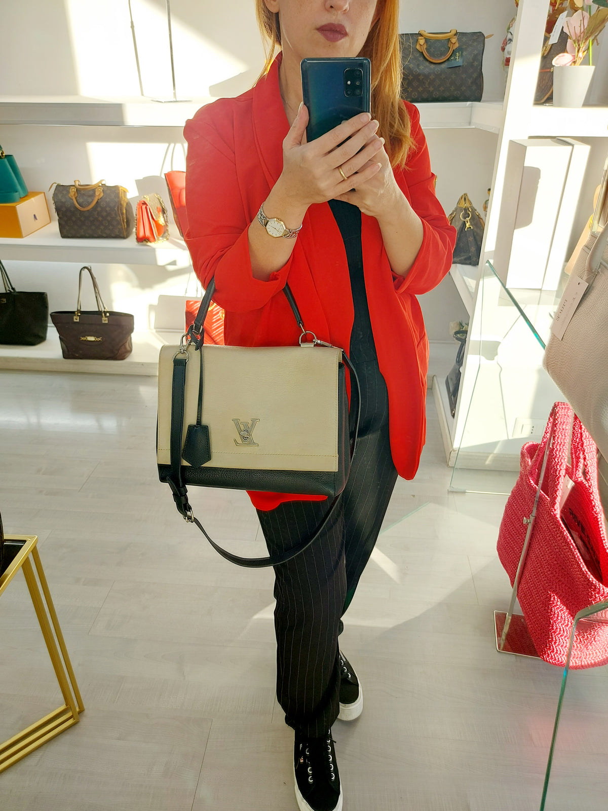 LOUIS VUITTON LOCKME II