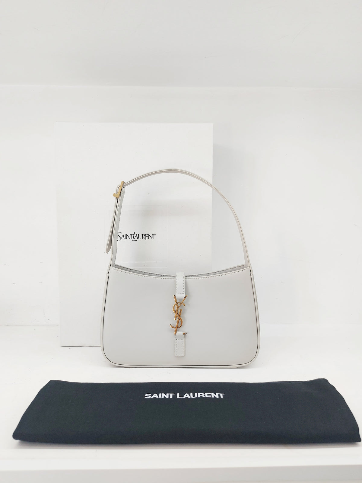 YSL LE À 7