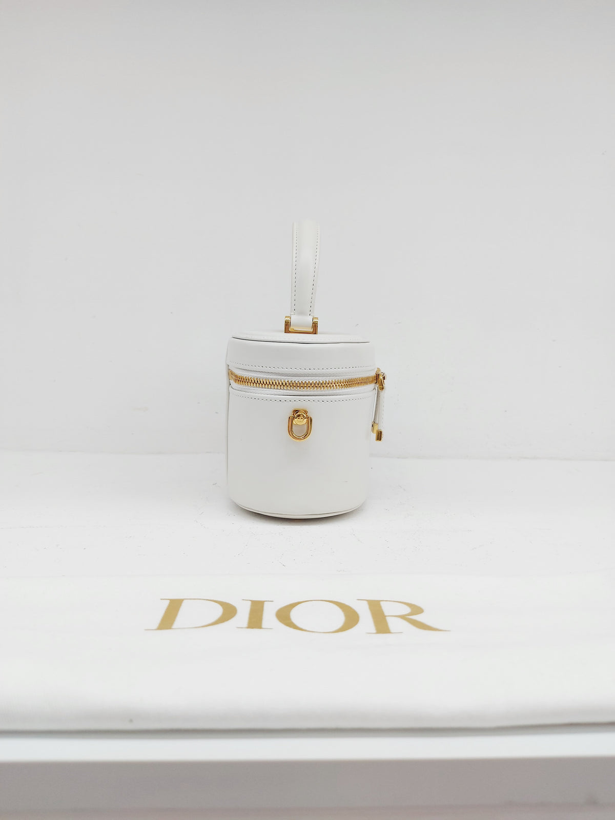 DIOR VANITY
