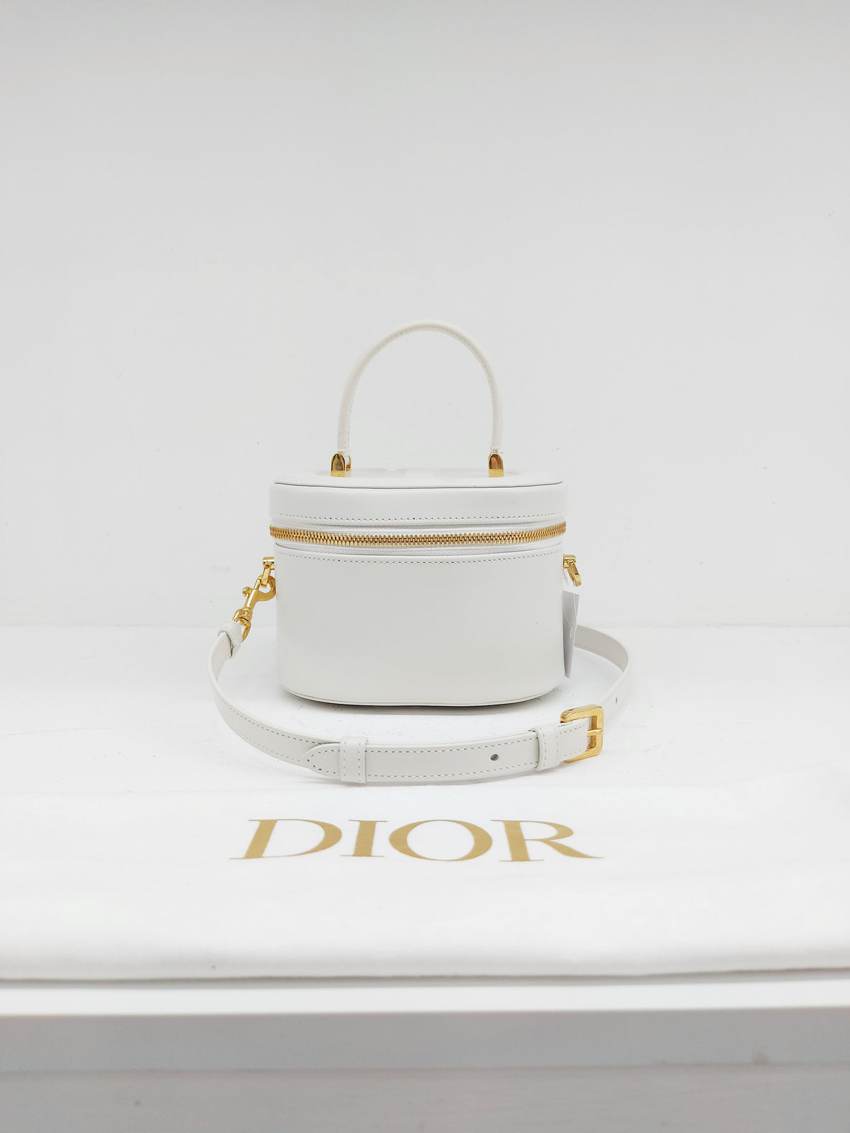 DIOR VANITY