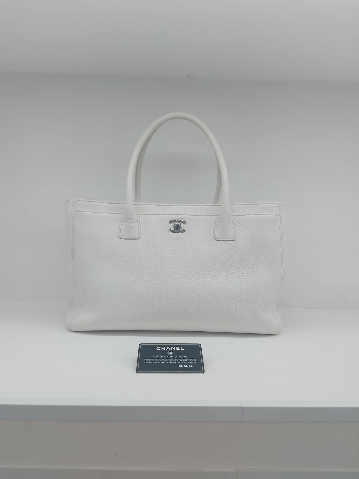 CHANEL EXECUTIVE TOTE