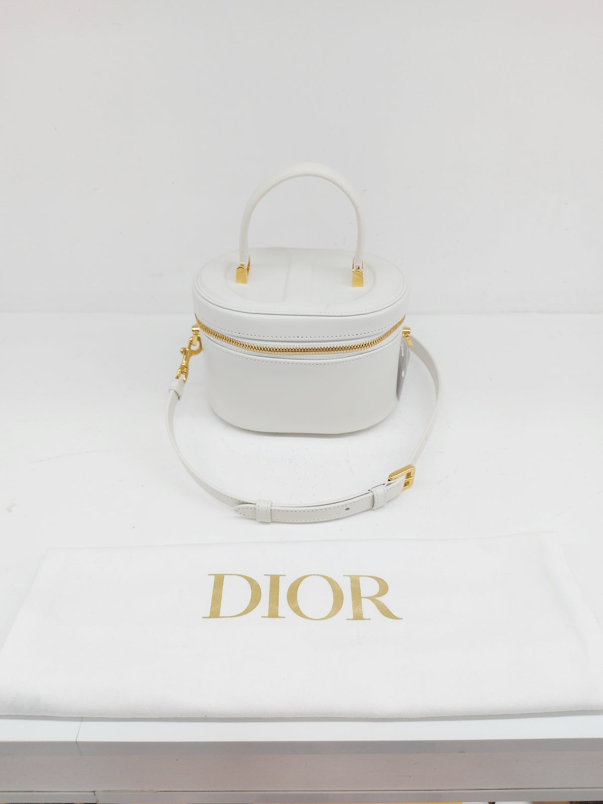 DIOR VANITY