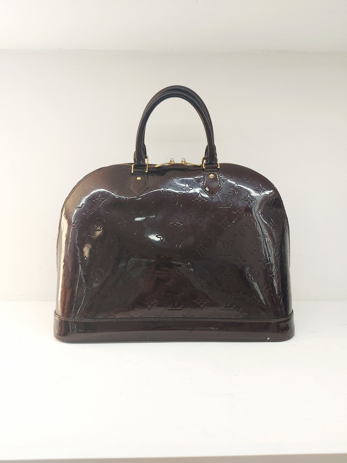 LOUIS VUITTON ALMA GM VERNIS