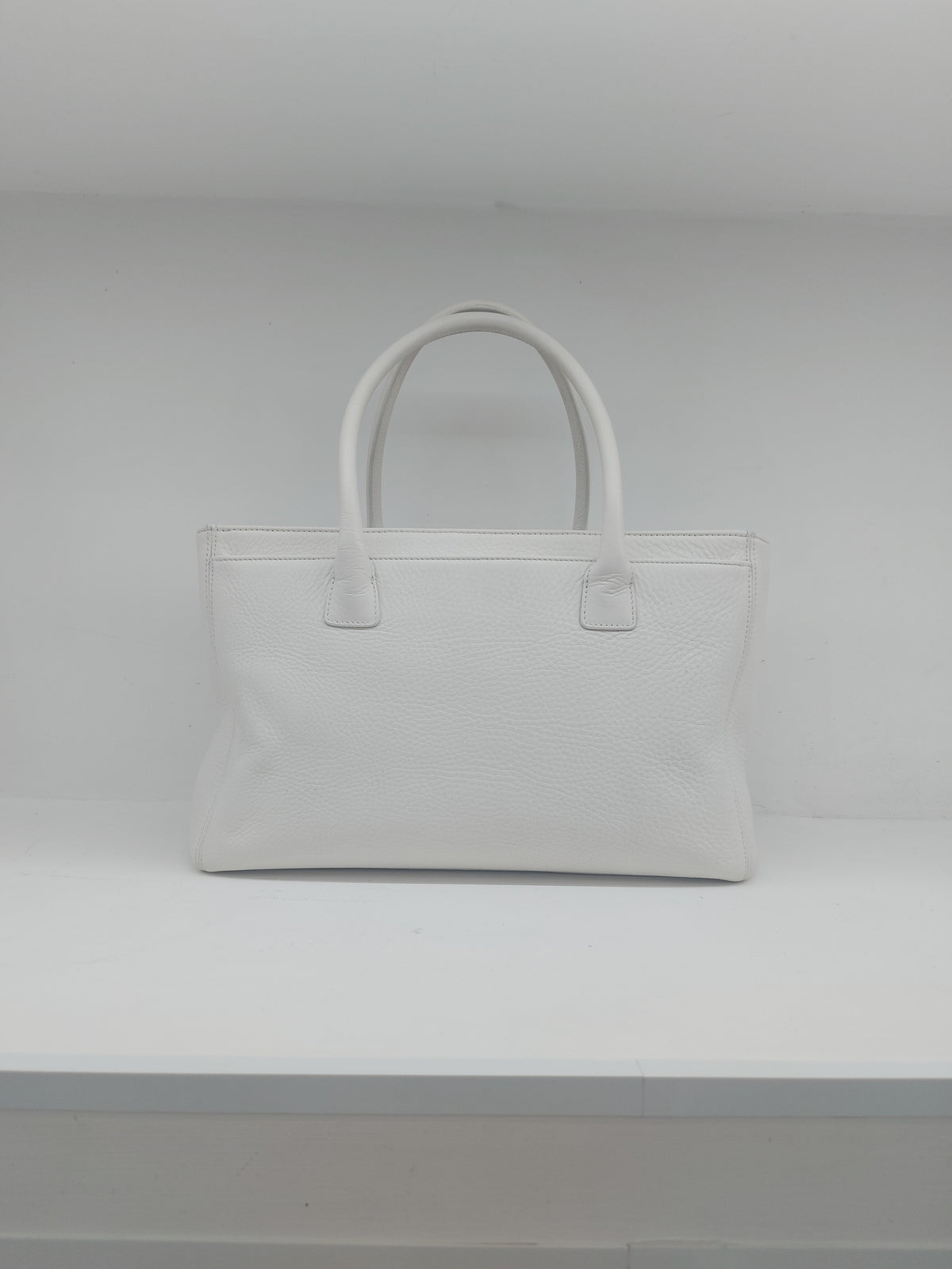 CHANEL EXECUTIVE TOTE